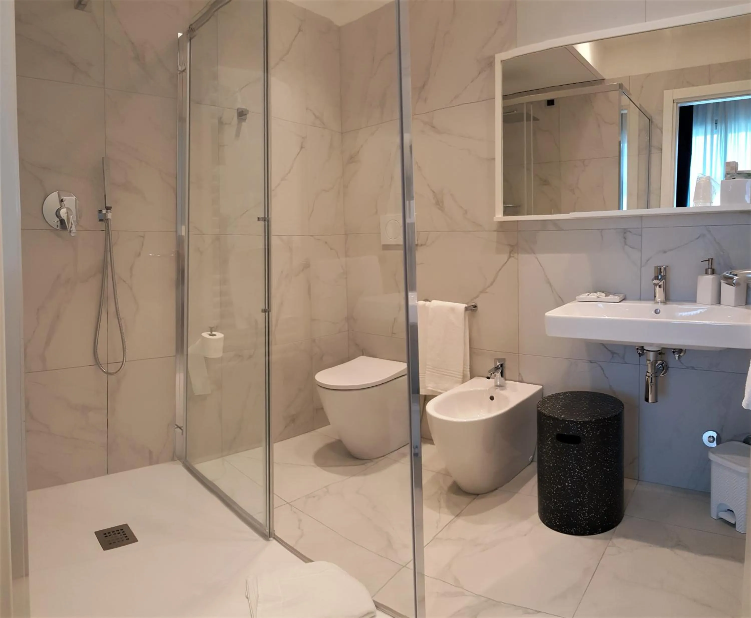 Bathroom in Hotel Poppi