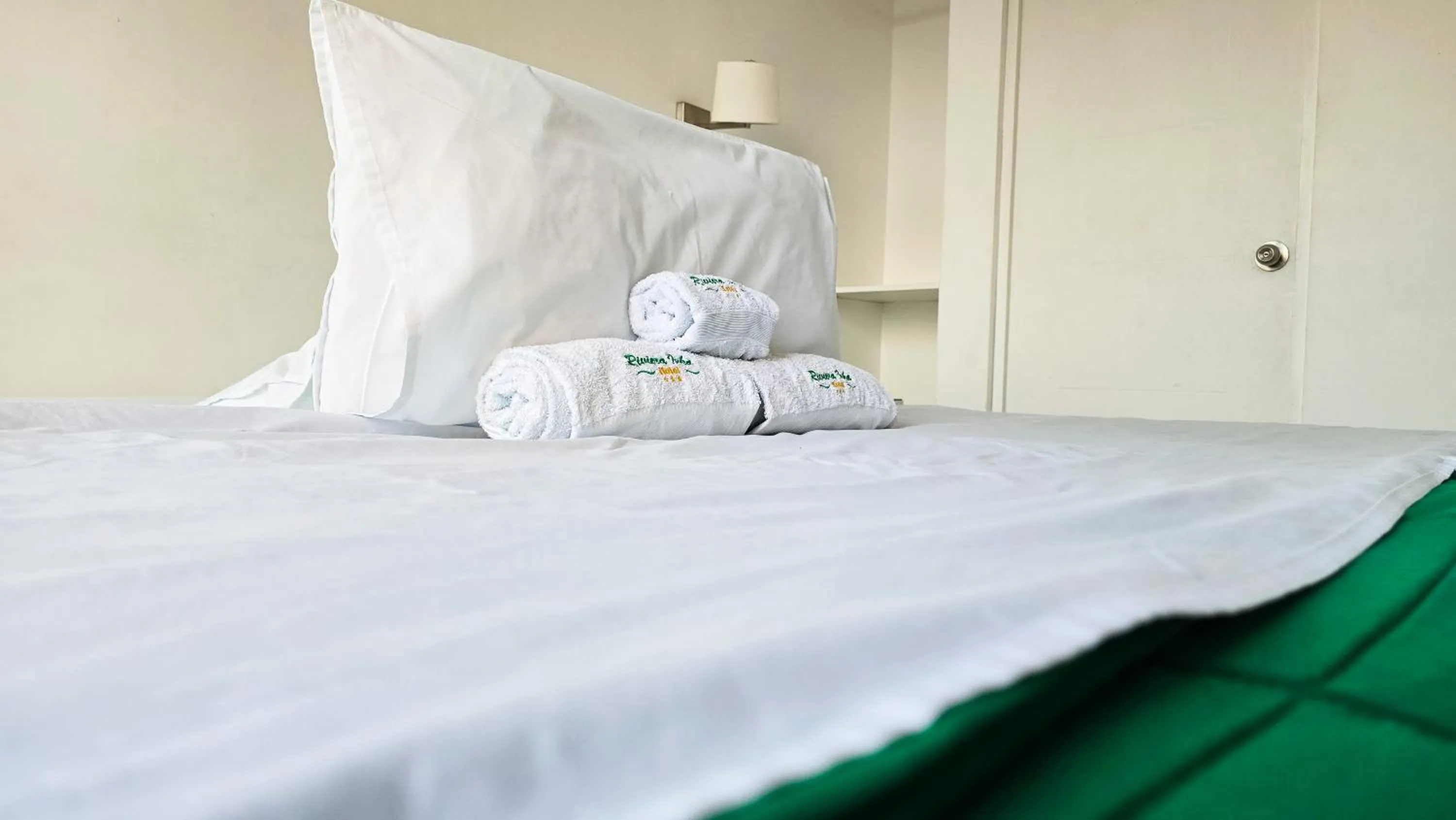 Photo of the whole room, Bed in Hotel Riviera Inka Paracas