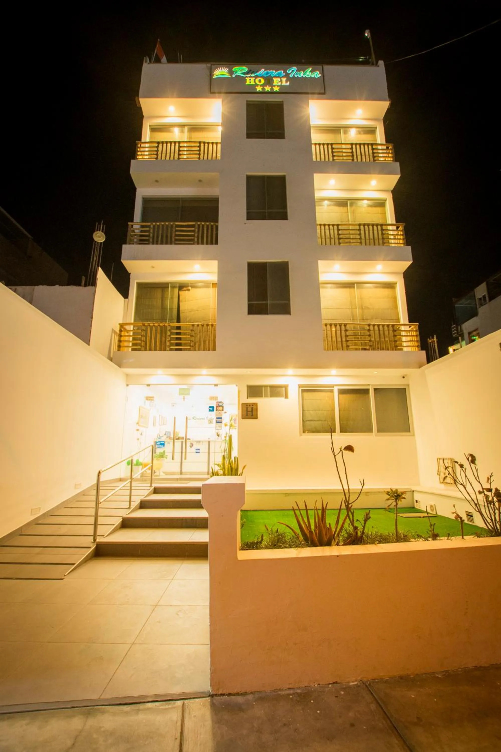 Garden in Hotel Riviera Inka Paracas