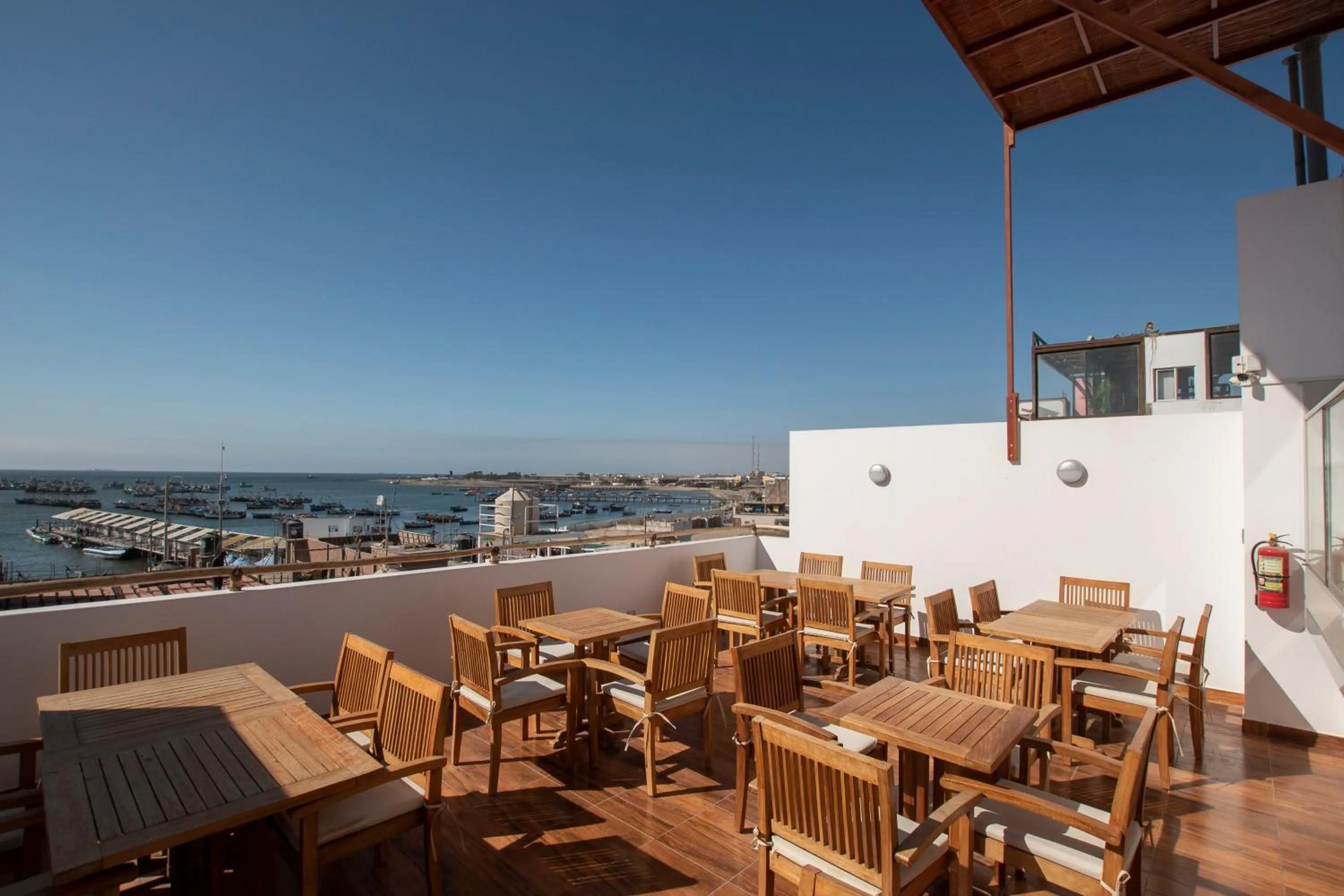 Restaurant/places to eat in Hotel Riviera Inka Paracas