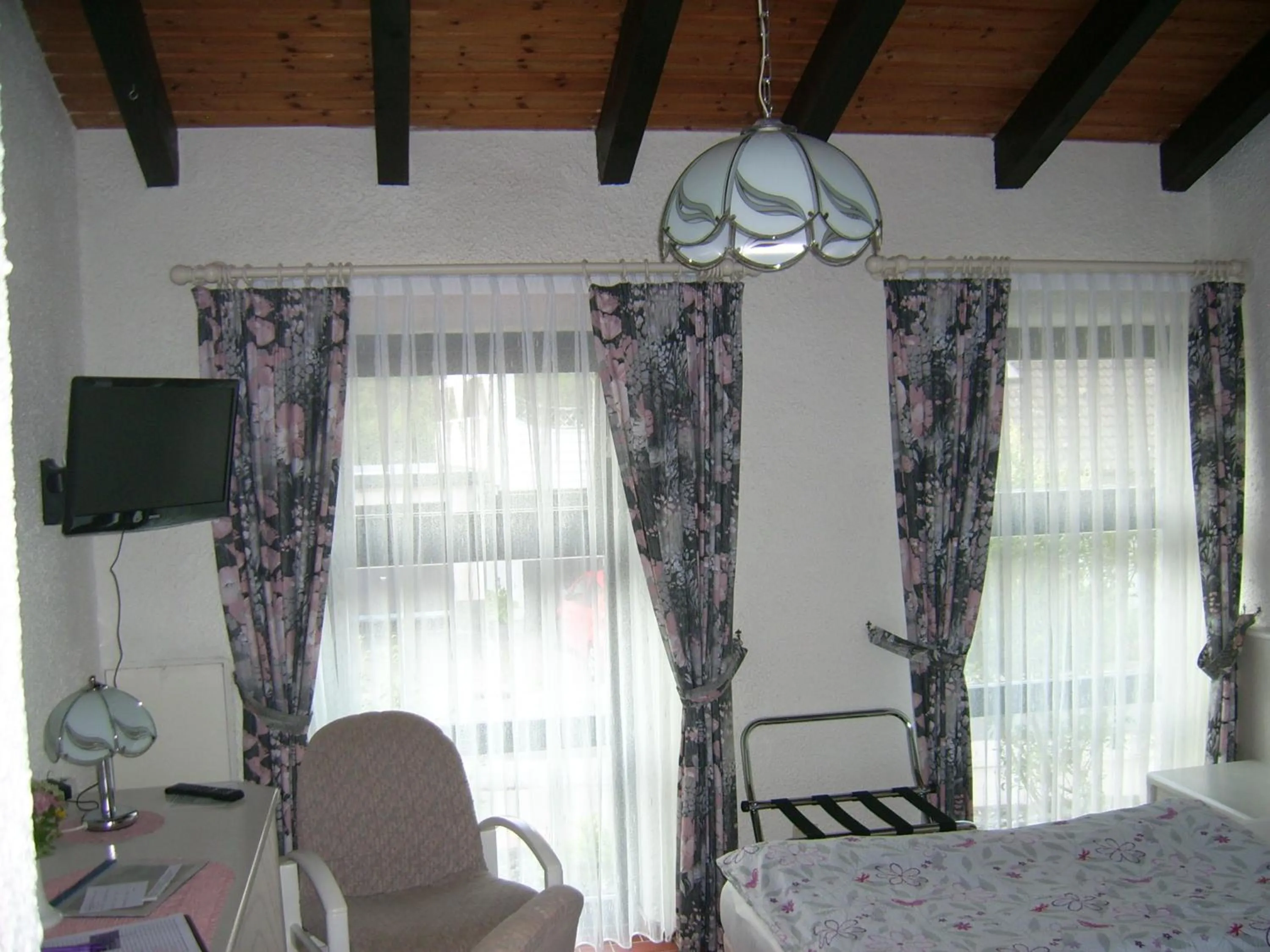 Photo of the whole room, Bed in Gästehaus Hochrhönblick