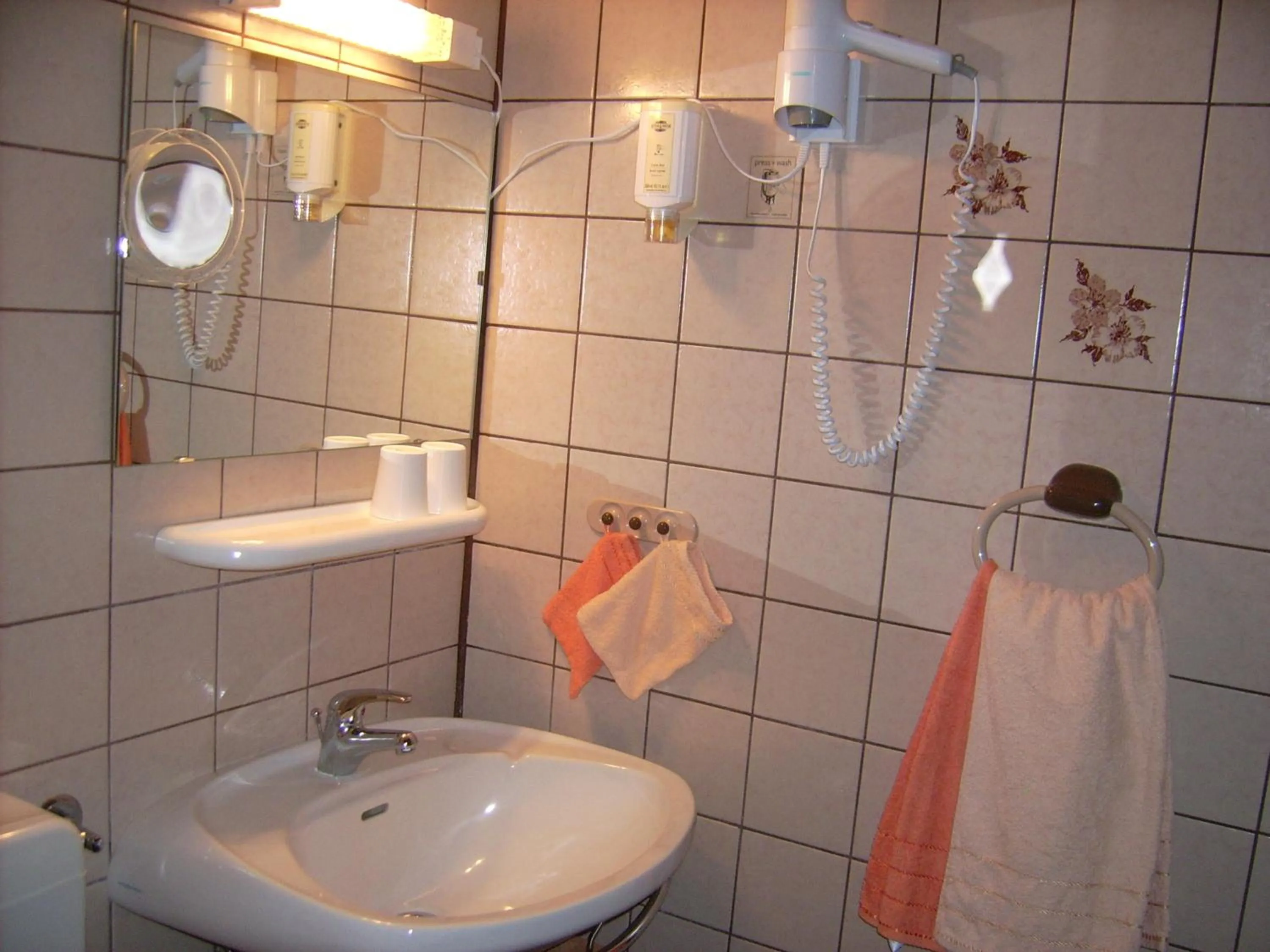 Bathroom in Gästehaus Hochrhönblick