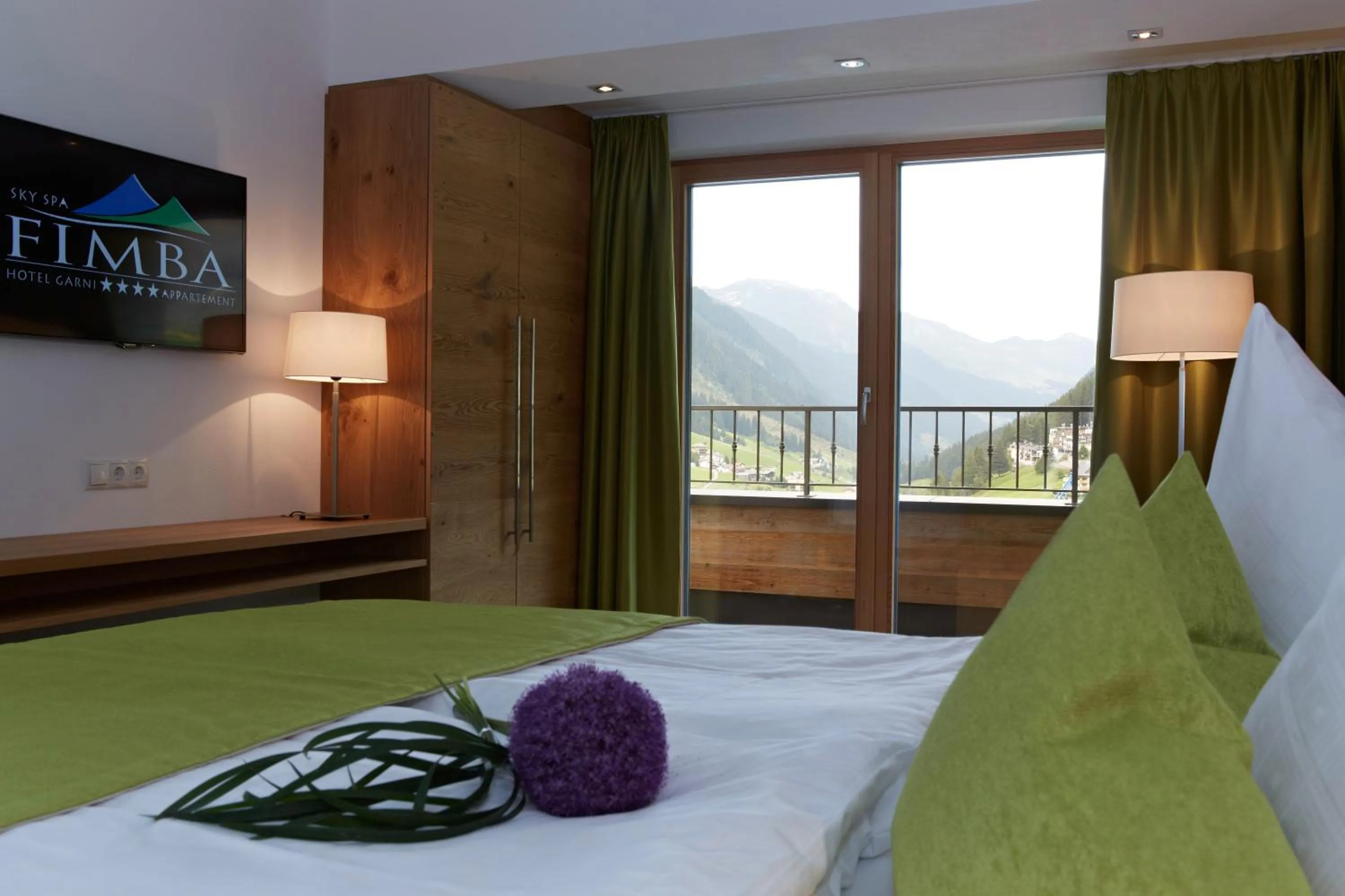 Photo of the whole room, Bed in Hotel Garni Fimba