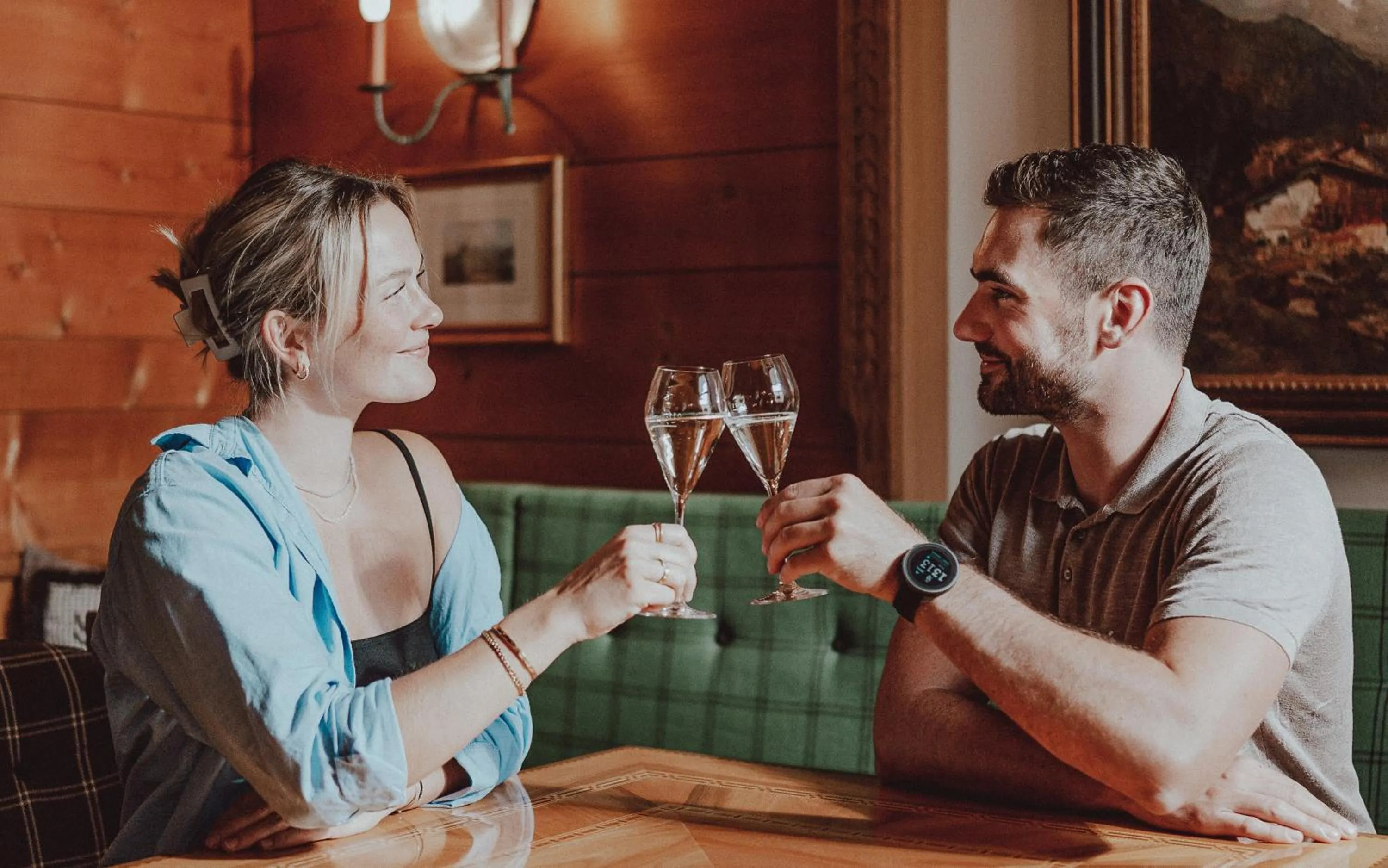 Food and drinks in Österreichischer Hof-im Bademantel direkt in die Alpentherme