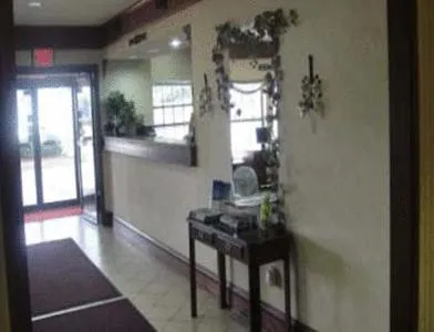 Lobby or reception in Super 8 by Wyndham Freeport