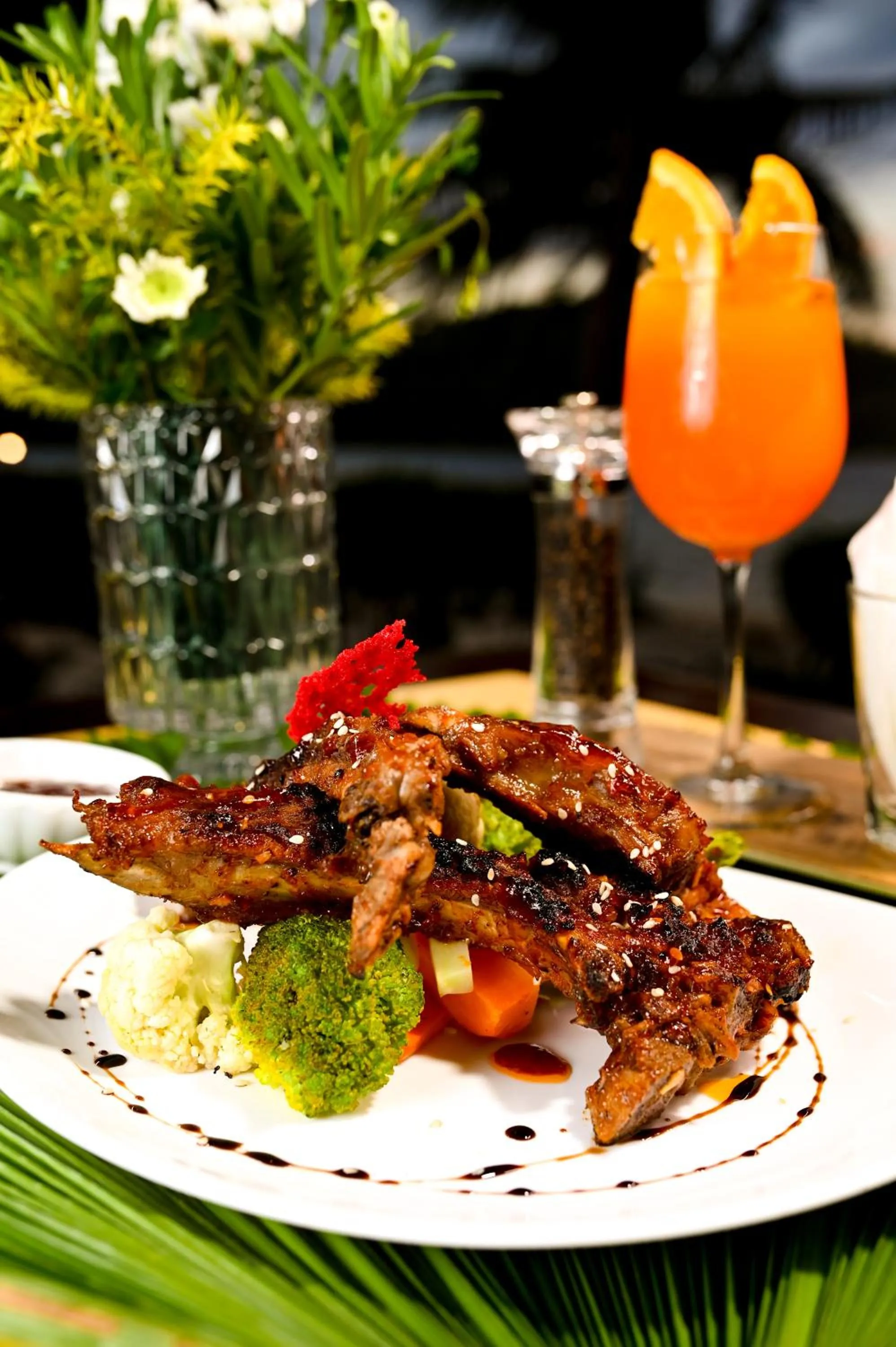 Restaurant/places to eat in Fridays Puerto Galera