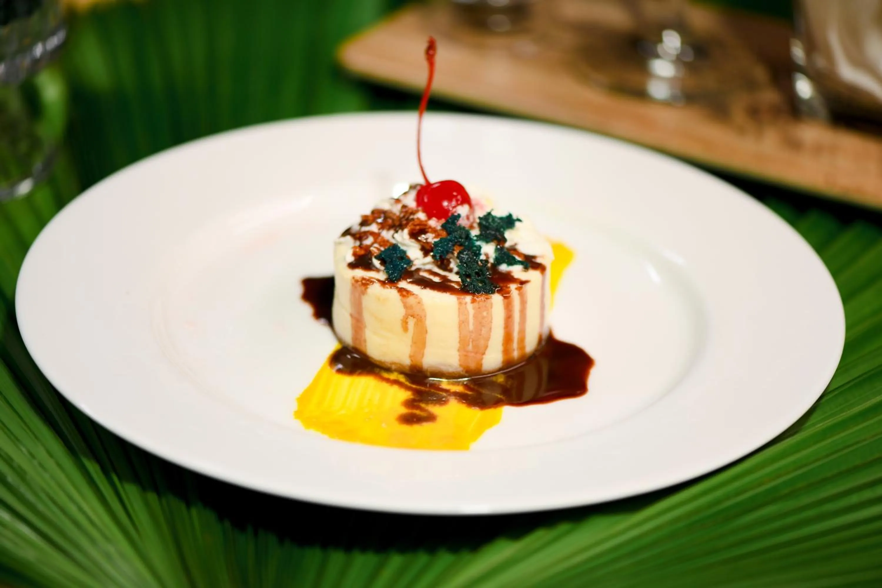 Restaurant/places to eat in Fridays Puerto Galera