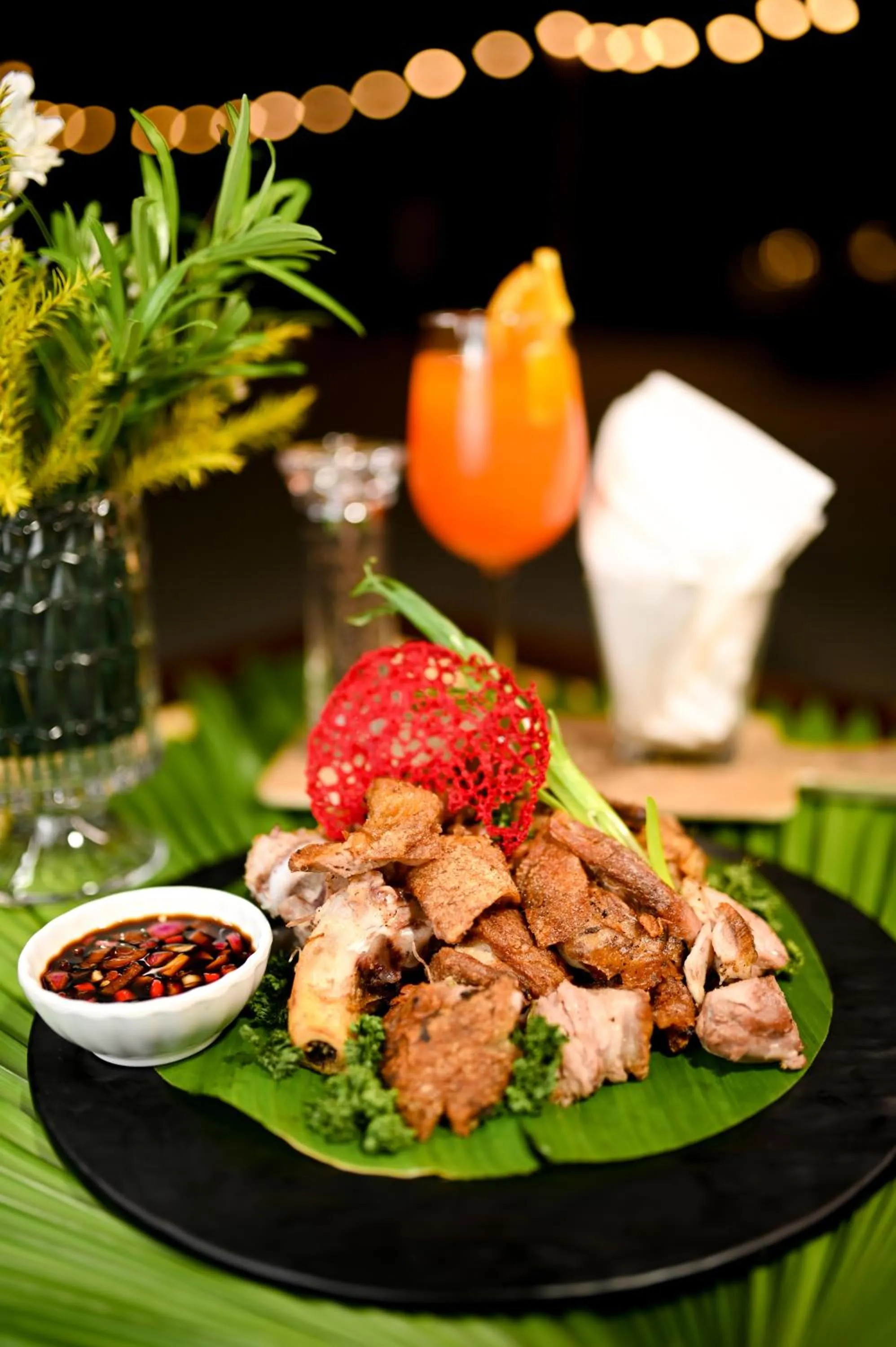 Restaurant/places to eat in Fridays Puerto Galera