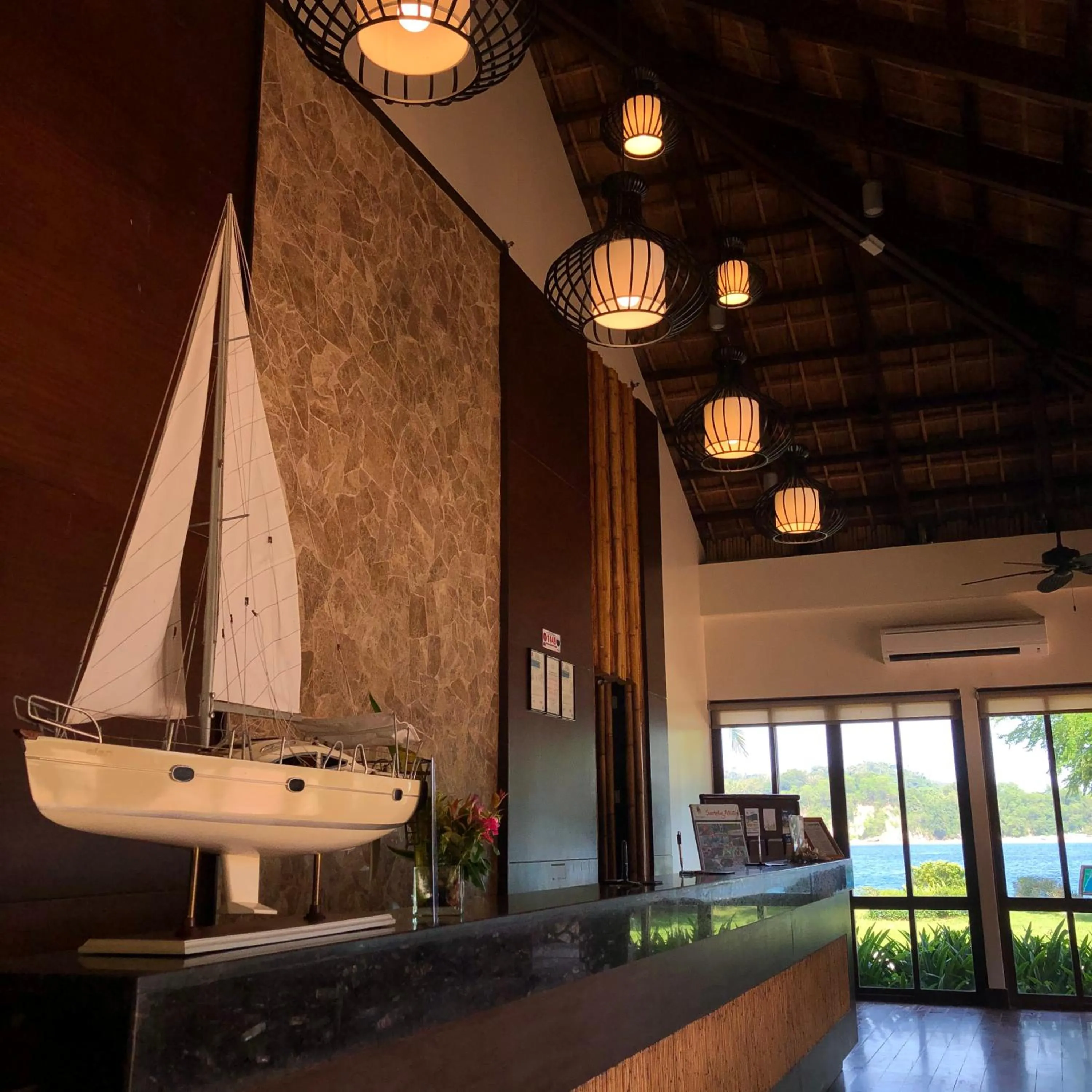 Lobby or reception in Fridays Puerto Galera