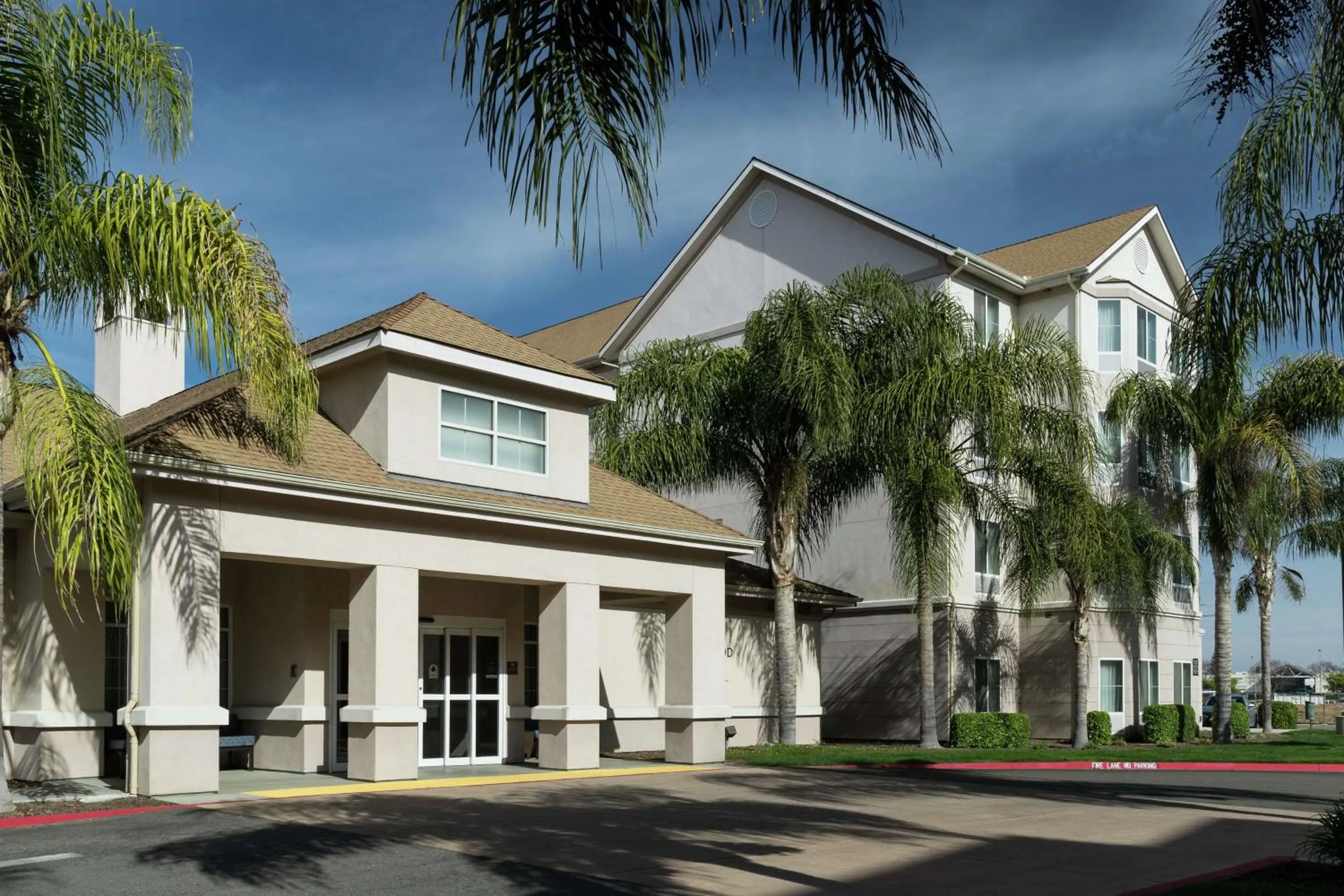 Property building in Homewood Suites by Hilton Fresno Airport/Clovis