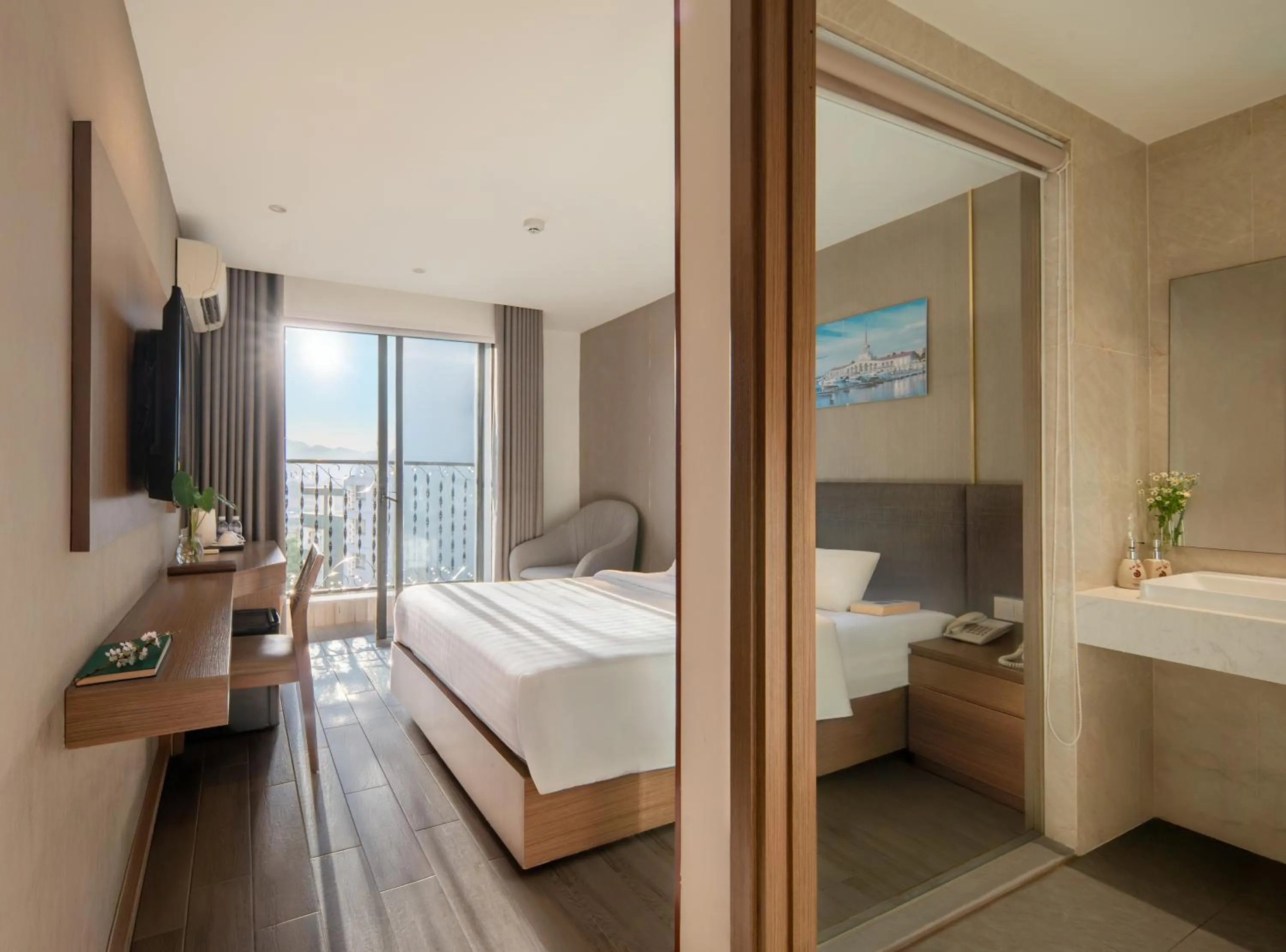 Photo of the whole room, Bed in Sochi Hotel