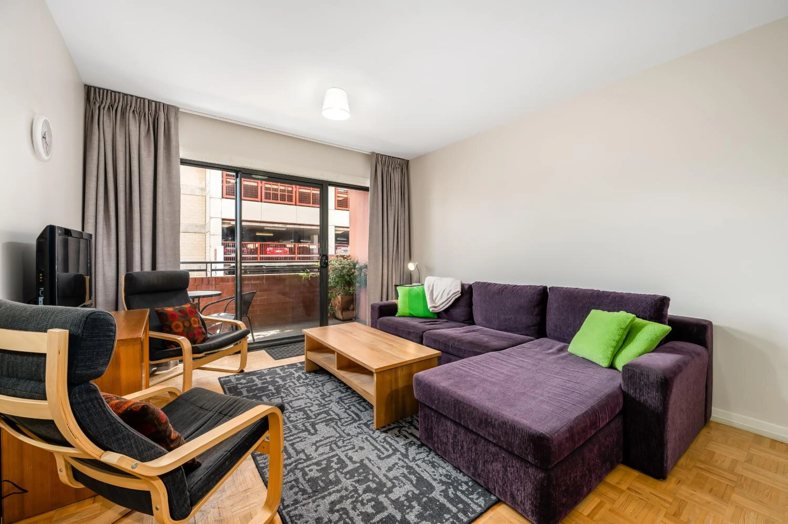 Living room in Swainson on Union