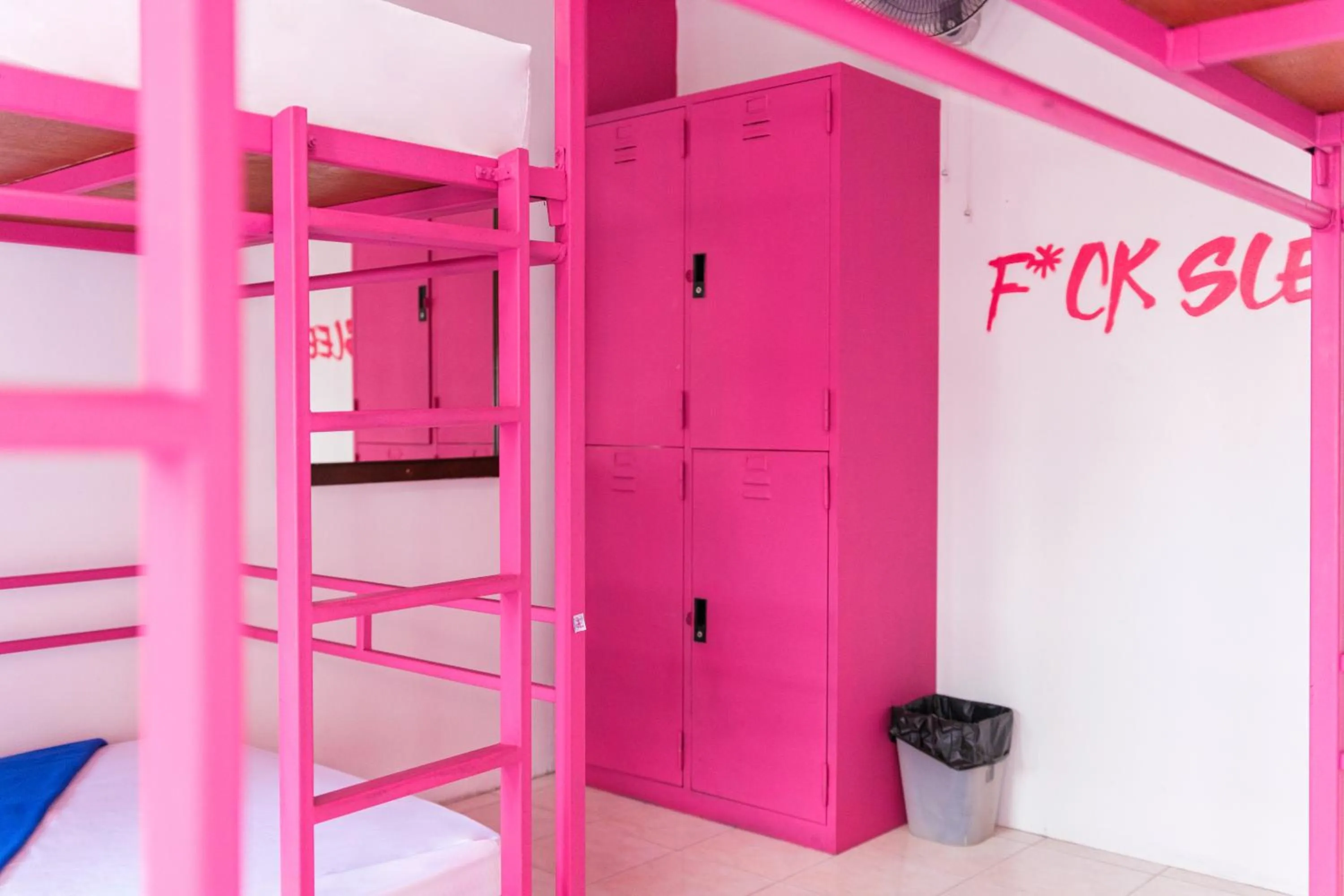 Text overlay, Bed in Slumber Party Chiang Mai