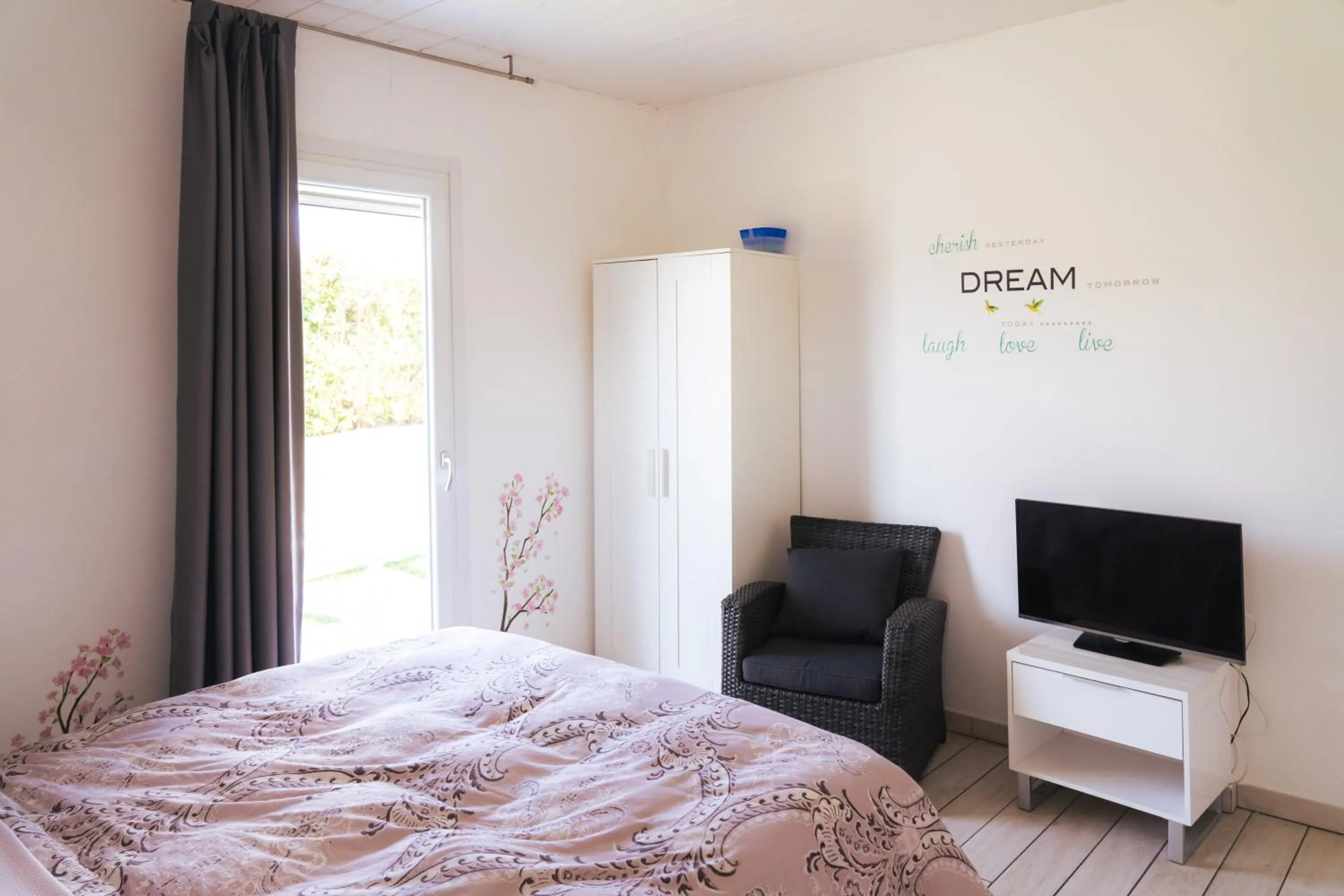 Bedroom, Bed in Il Giardino Di Rebecca