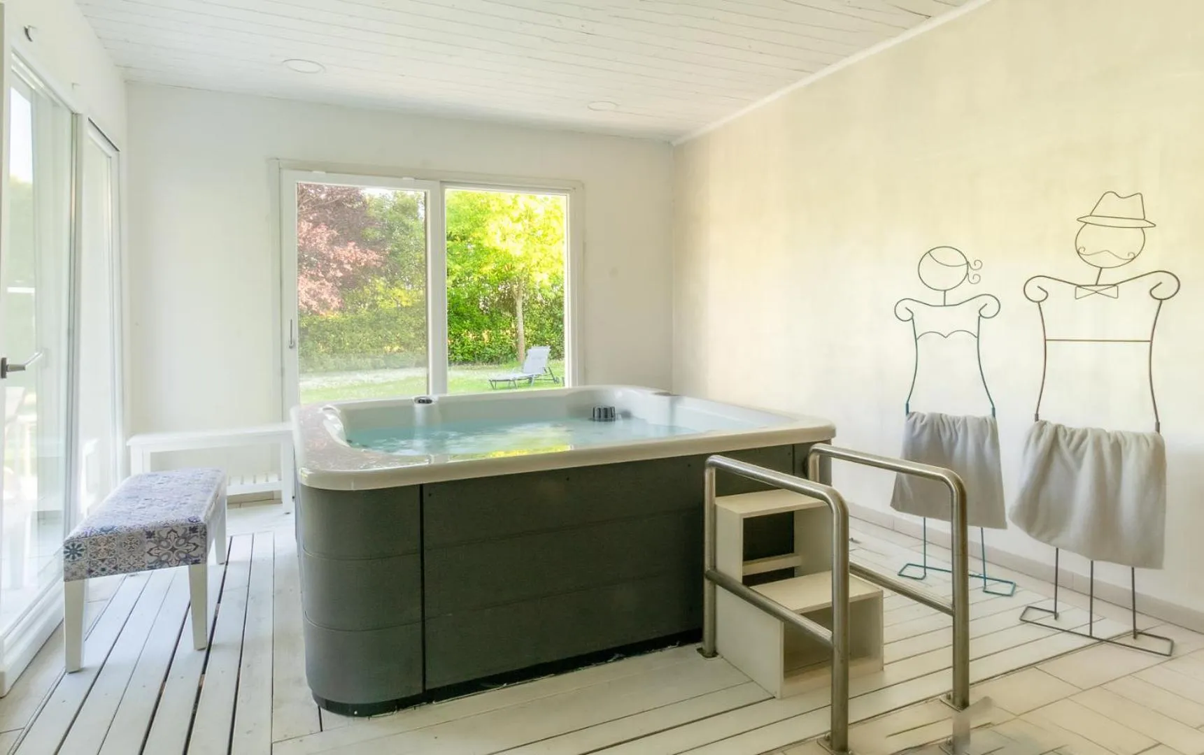 Hot Tub in Il Giardino Di Rebecca