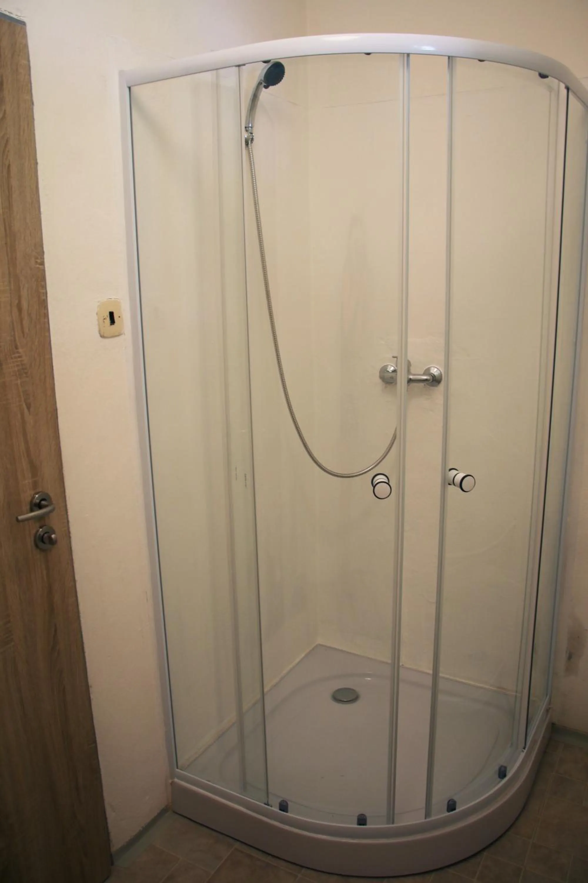 Shower in Hotel Medlov Depandance