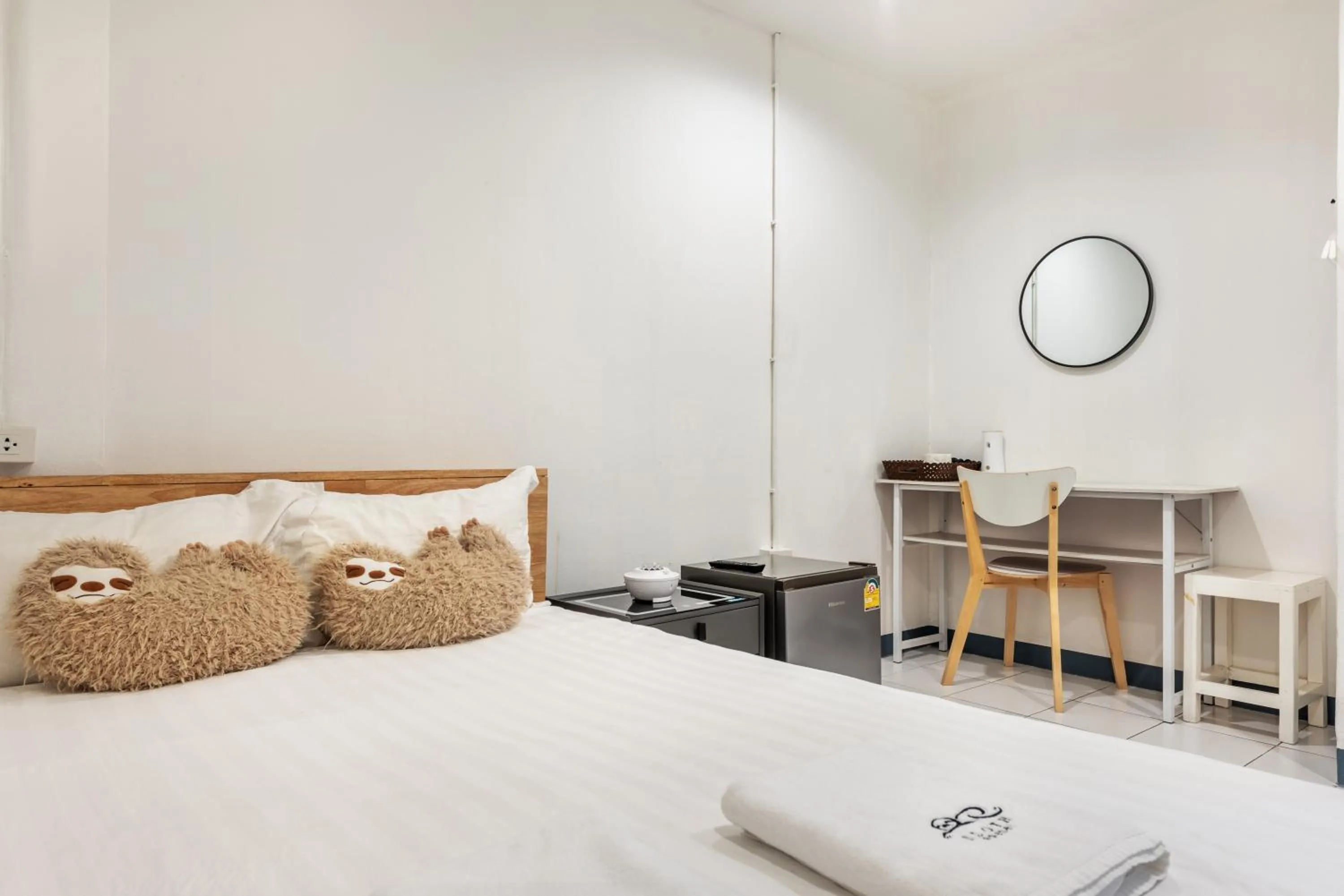 Bed in Sloth Hostel Don Mueang