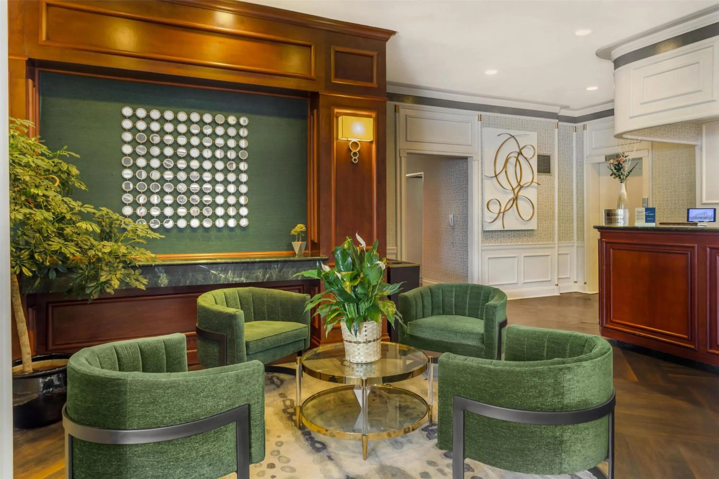 Lobby or reception in Best Western Queens Gold Coast