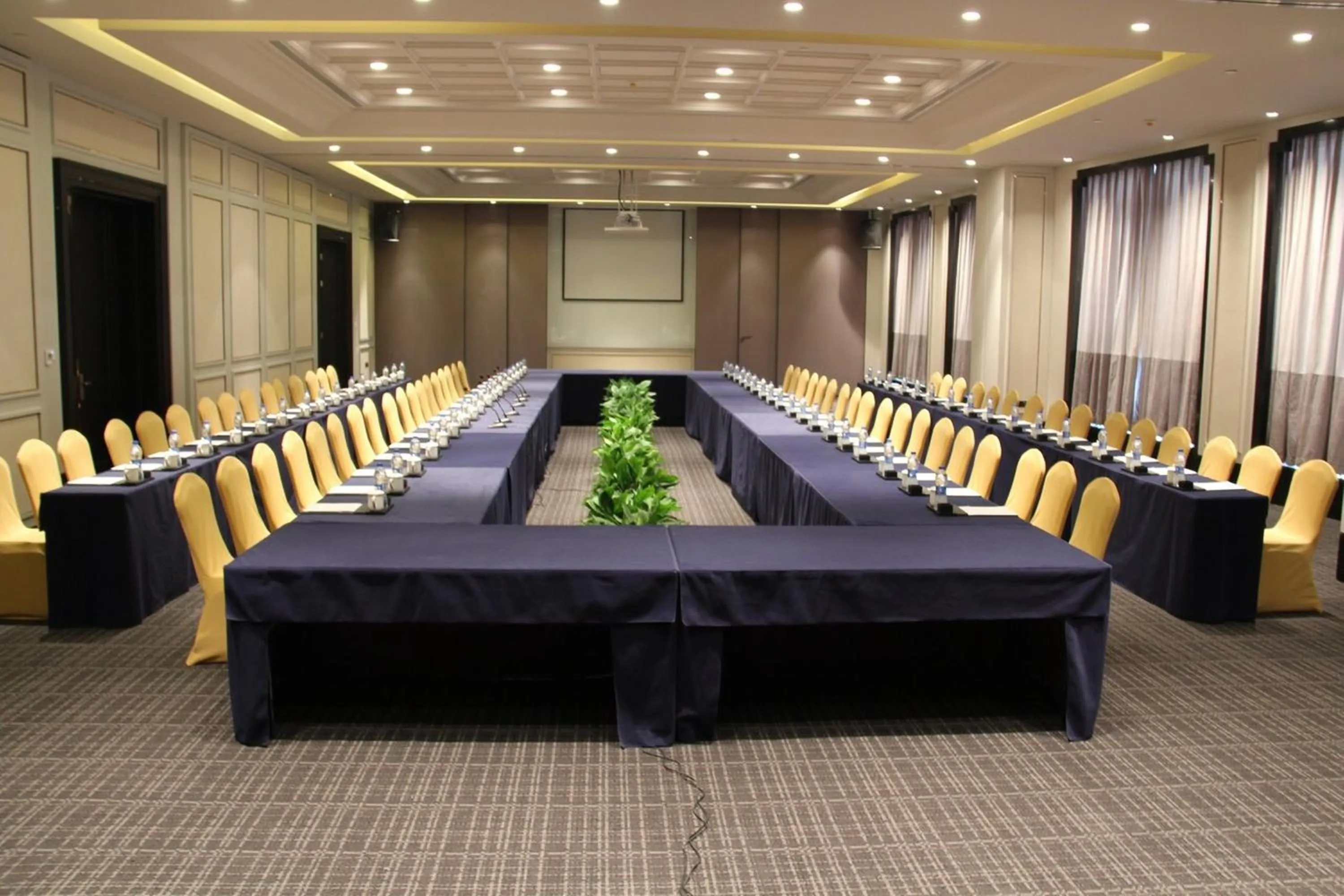 Radisson Blu Hotel Wuhan ETD Zone