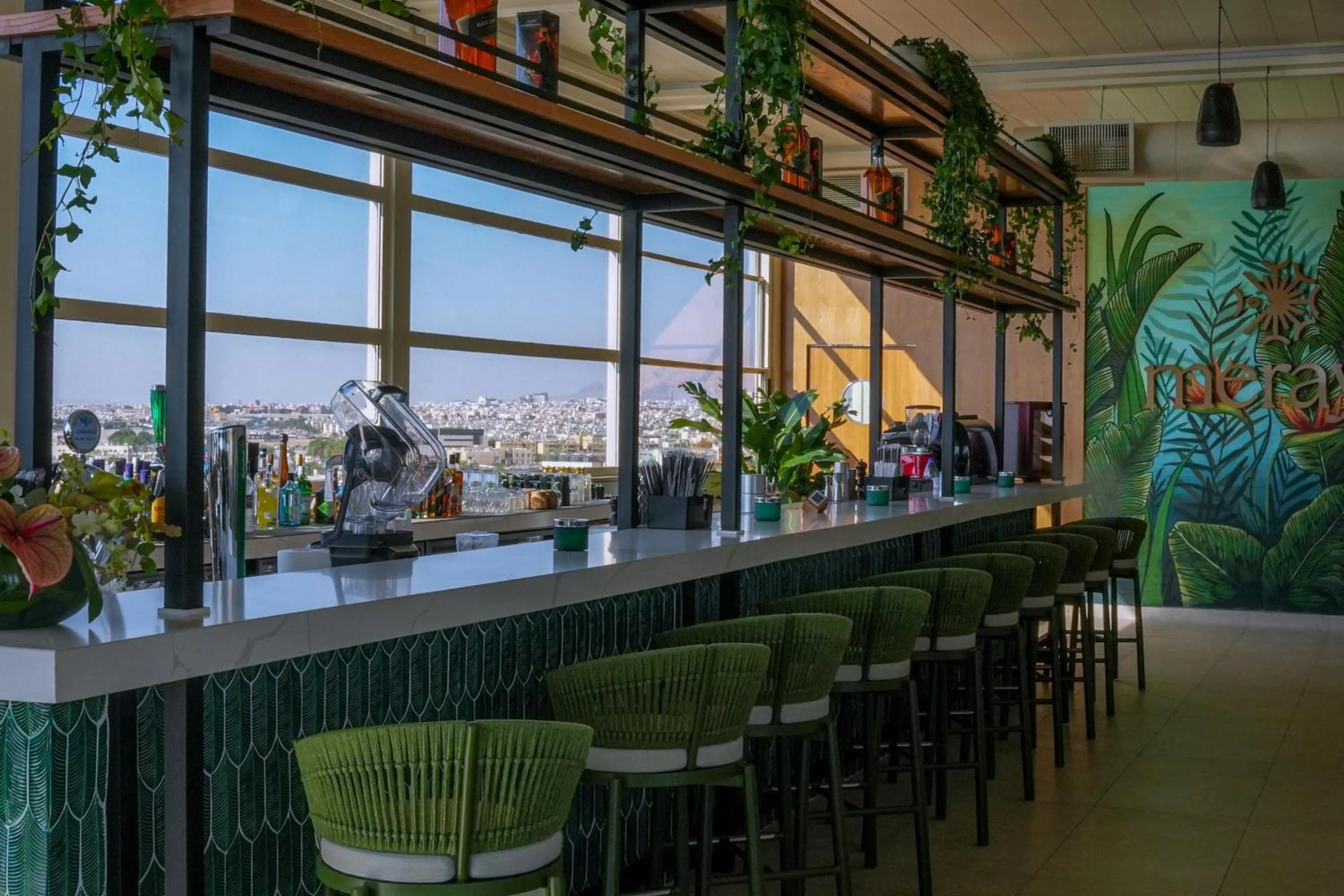 Lounge or bar in DoubleTree by Hilton Hotel Aqaba