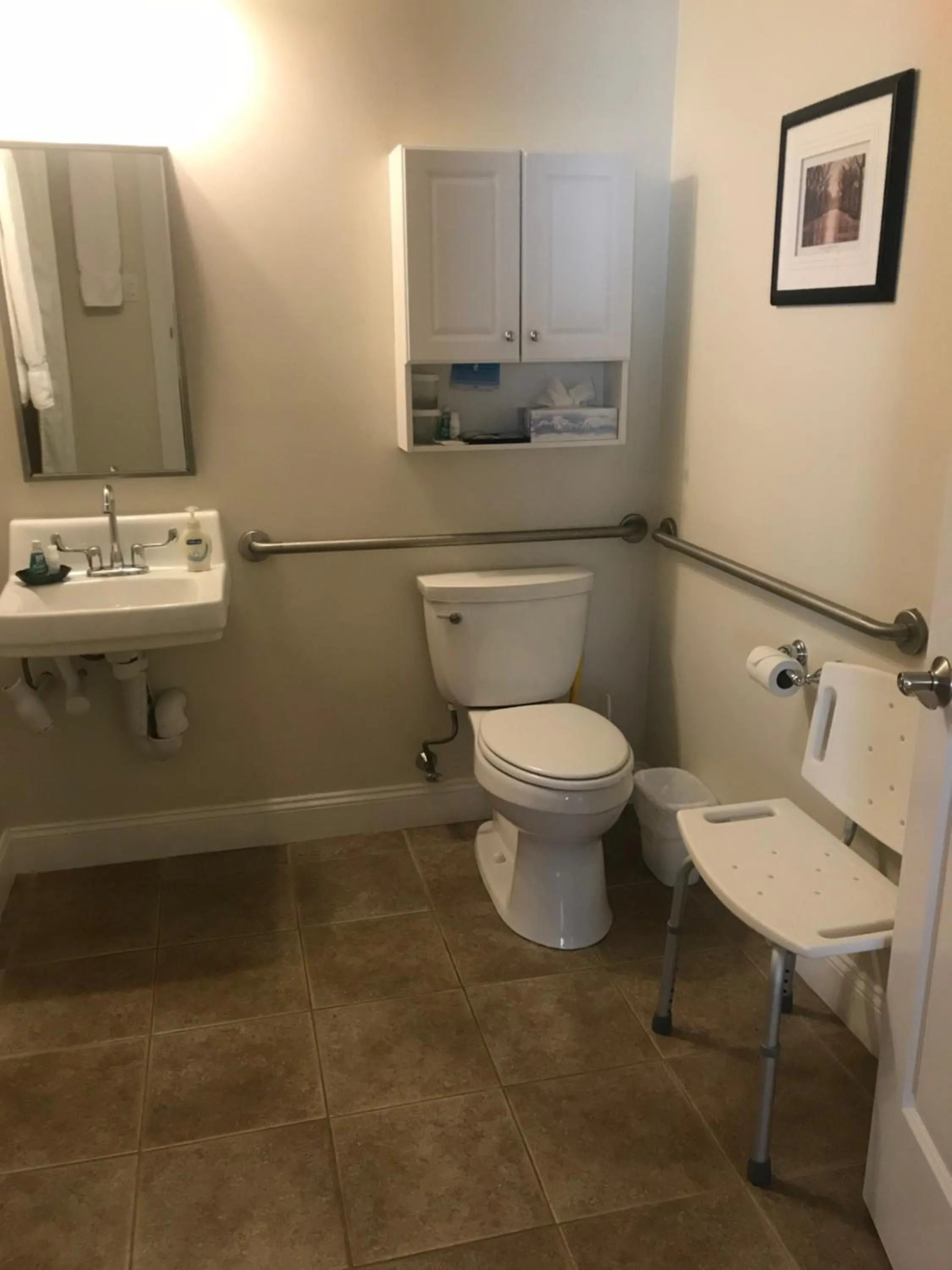 Crescent Suites Hotel