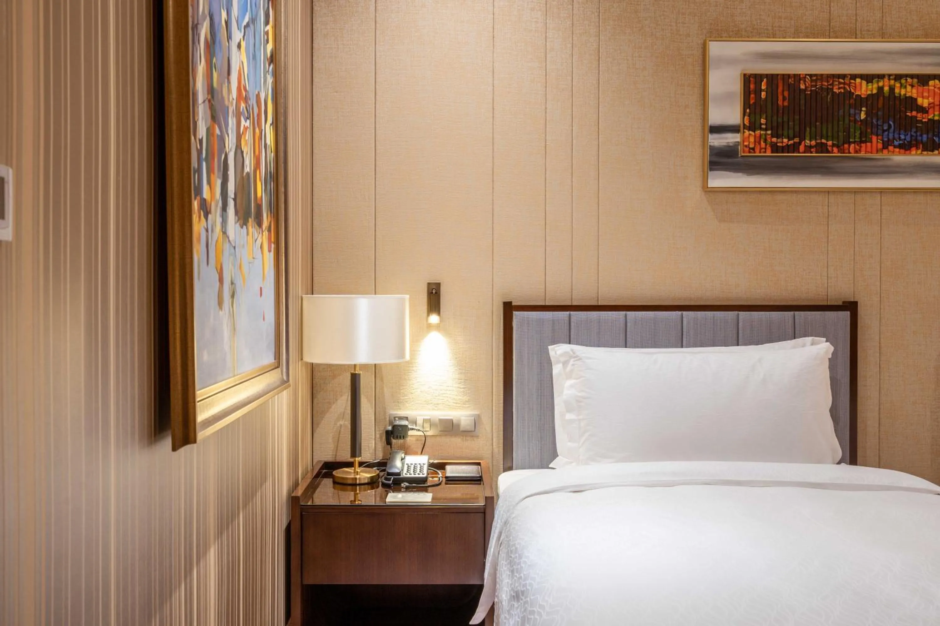 Bedroom, Bed in Chateau Star River Shaanxi