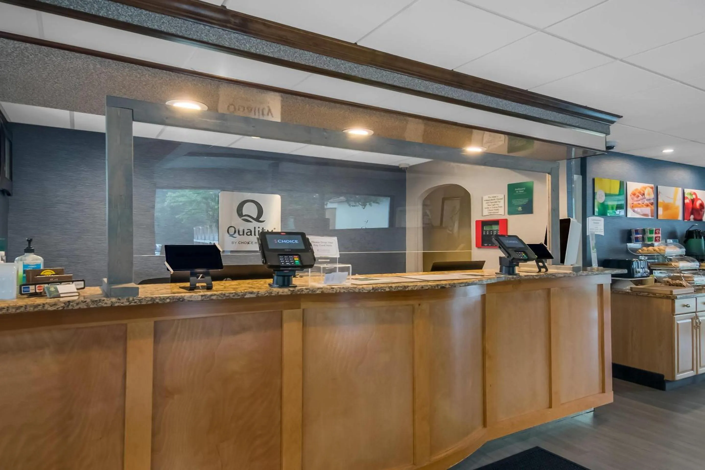 Lobby or reception in Quality Inn Westfield - Springfield