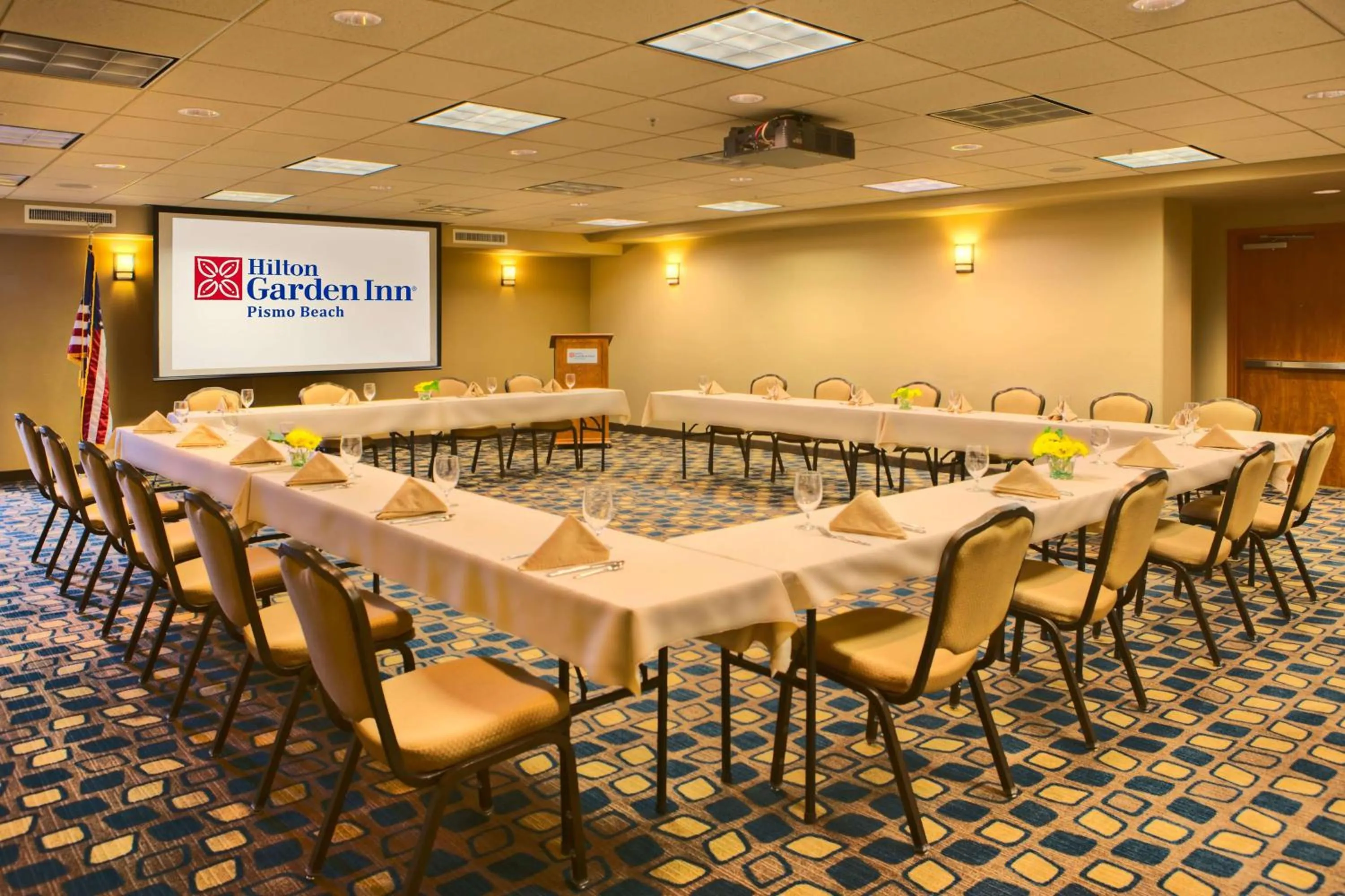 Meeting/conference room in Hilton Garden Inn San Luis Obispo/Pismo Beach