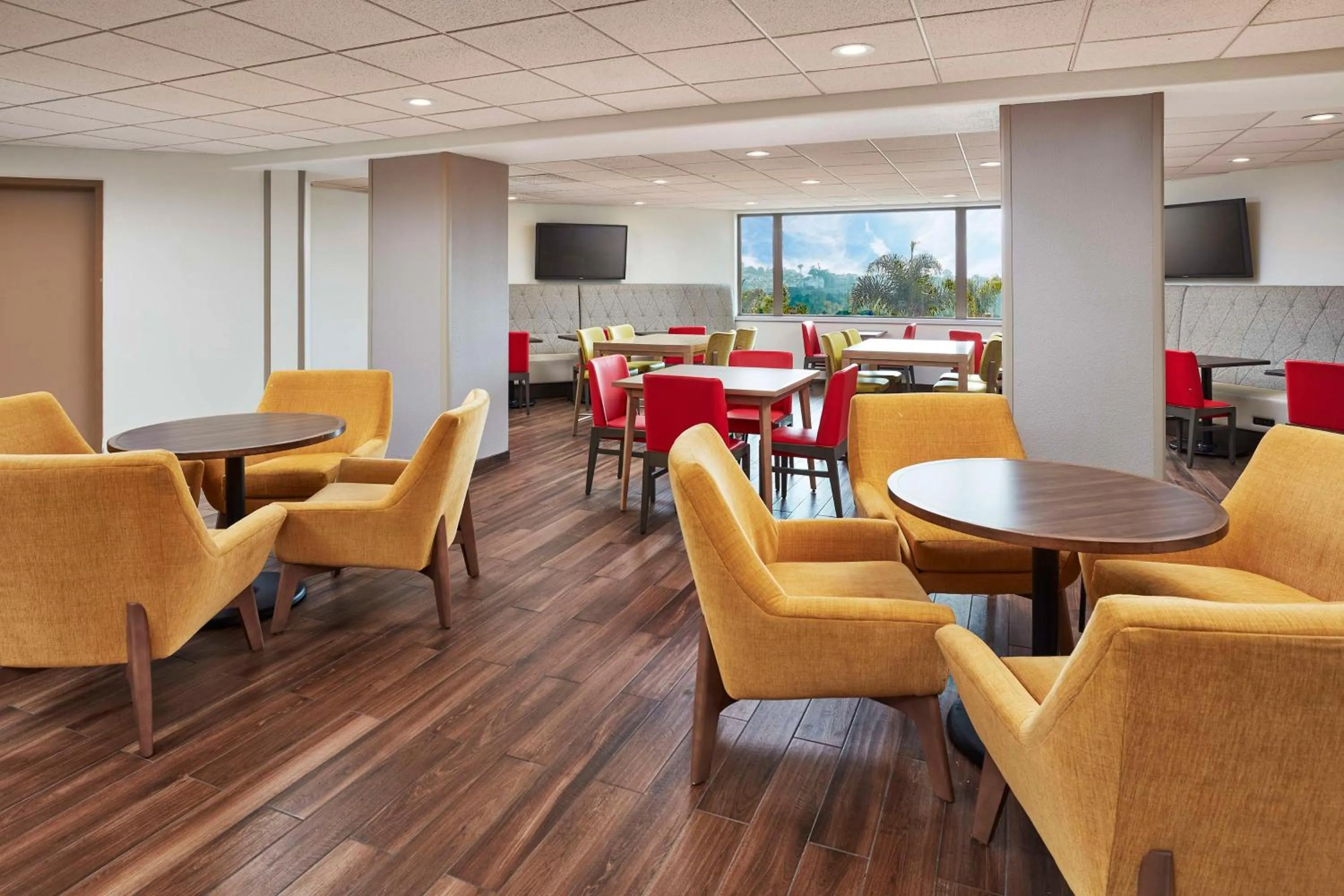 Breakfast in Hilton Garden Inn San Luis Obispo/Pismo Beach