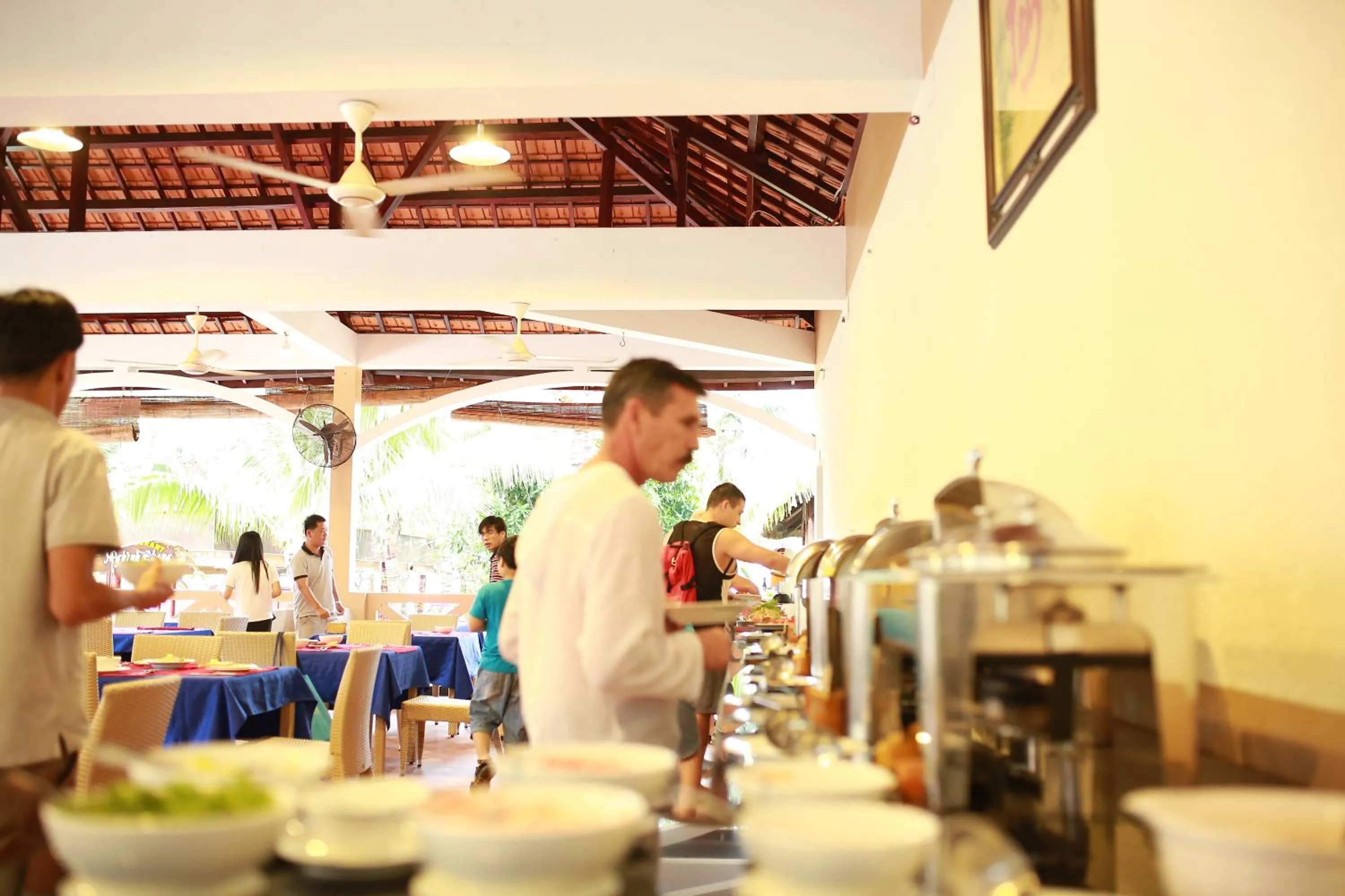 Restaurant/Places to Eat in Thai Hoa Mui Ne Resort