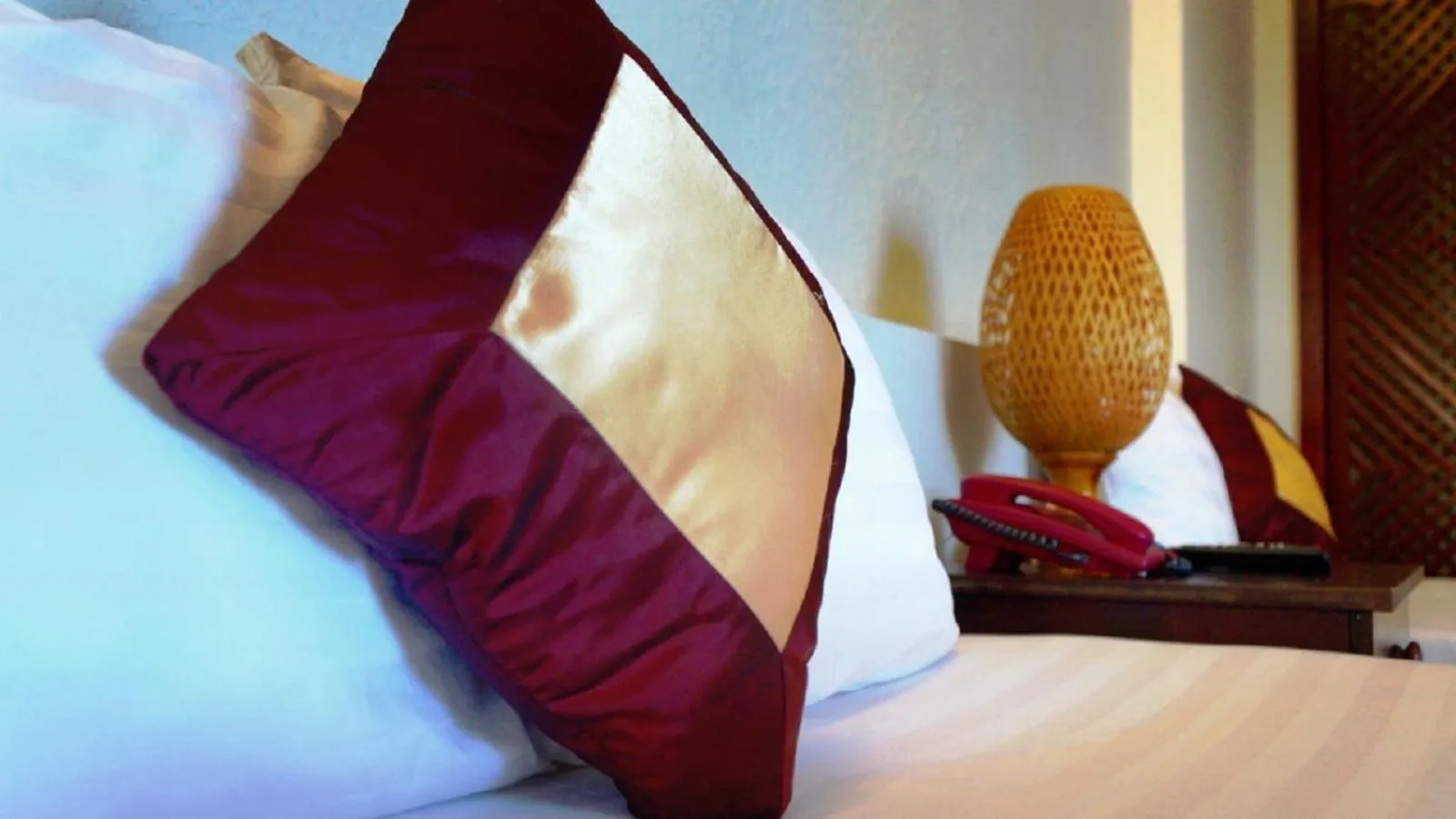 Bed in Thai Hoa Mui Ne Resort