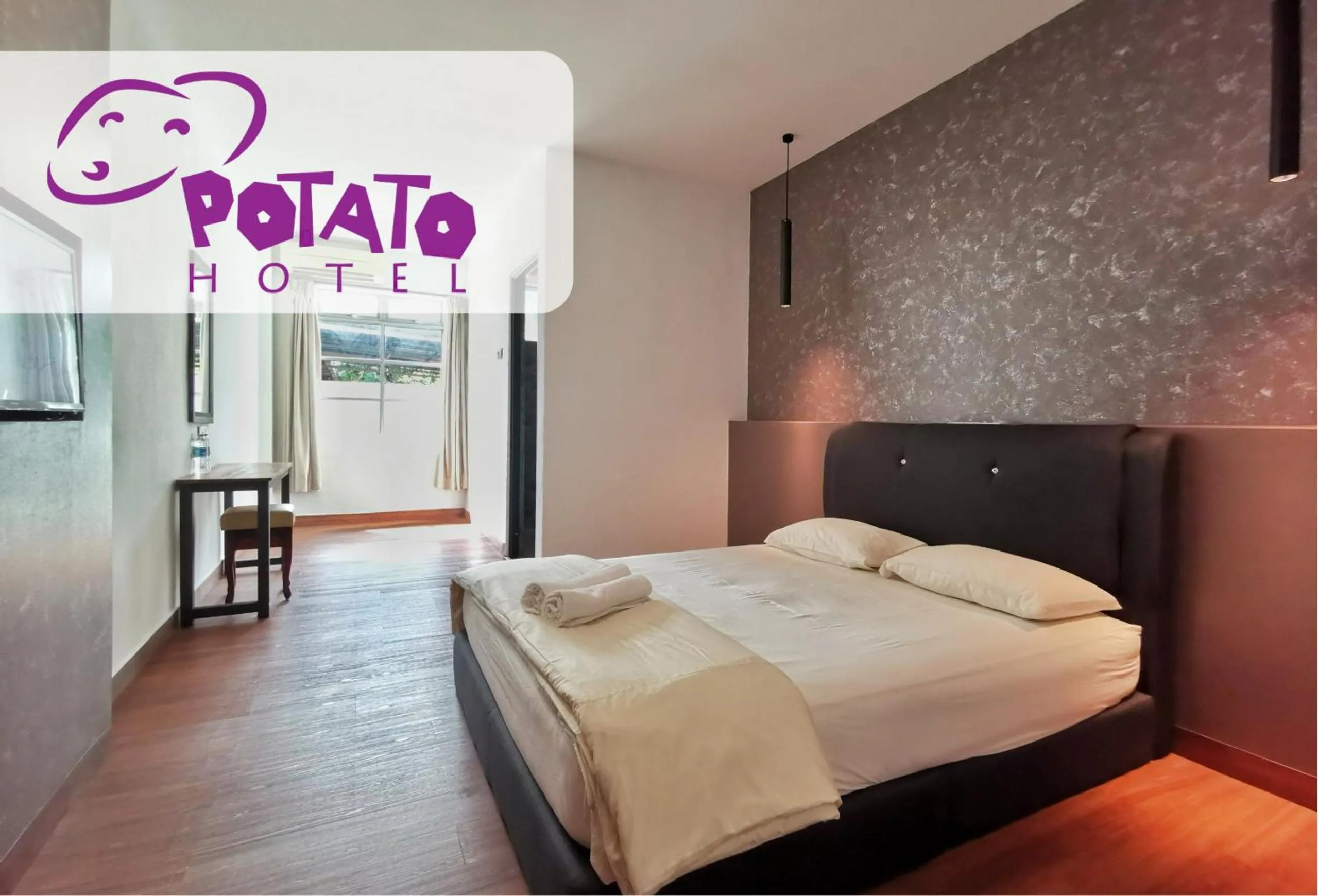 Bed in Potato Hotel