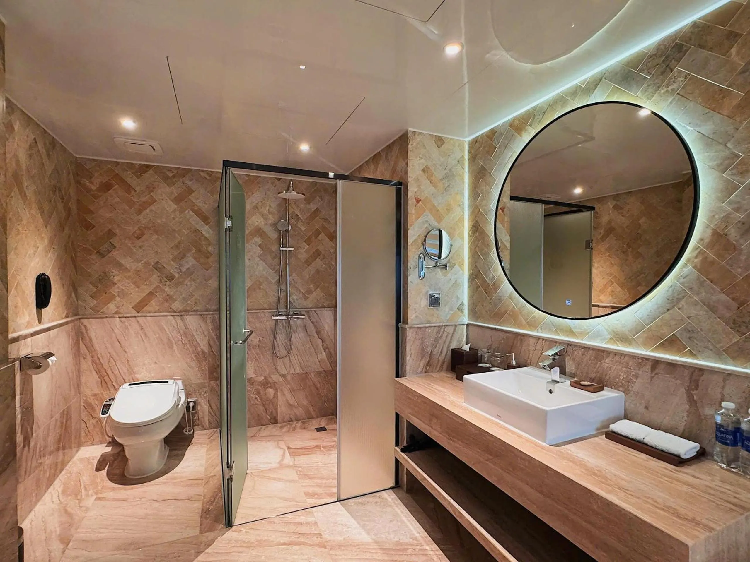 Grand Plaza Hotel Hanoi