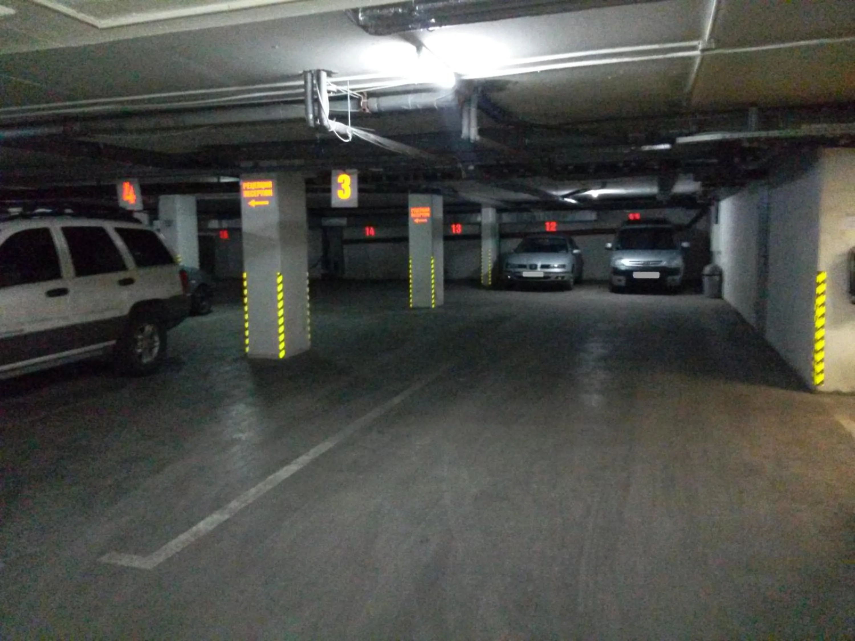 Decorative detail in Alliance Hotel