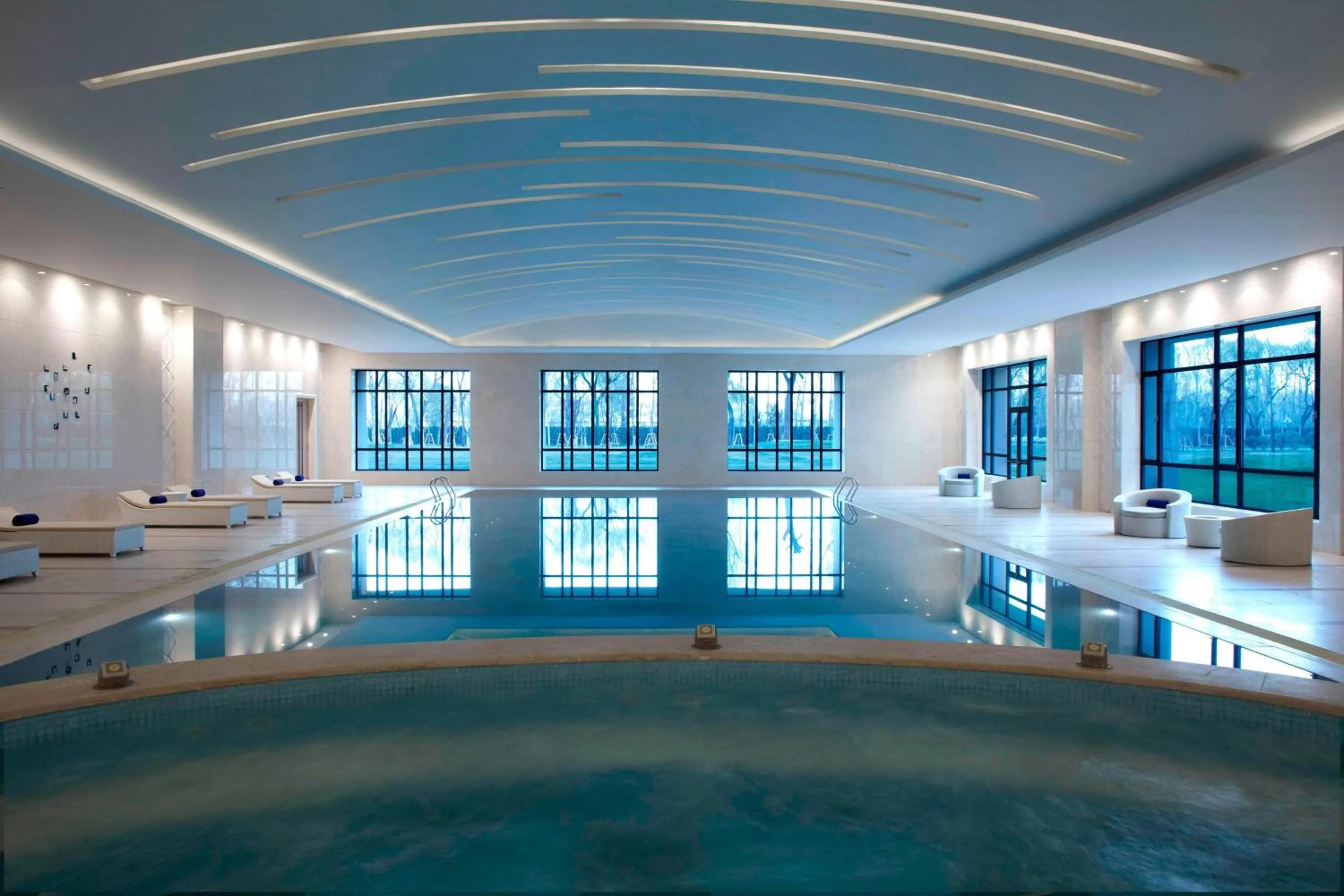 Swimming pool in Marriott Executive Apartment Tianjin Lakeview