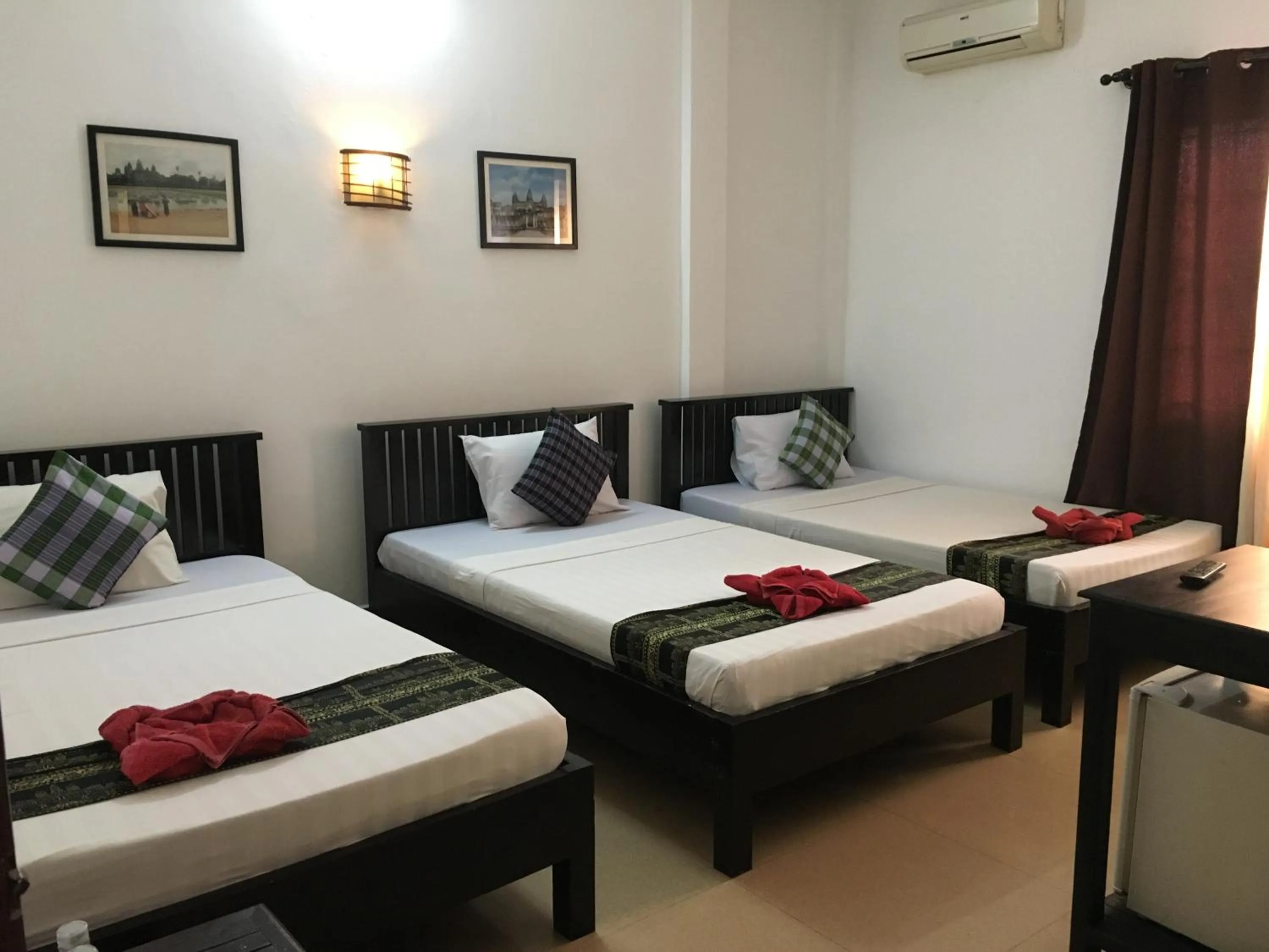 Bed in Victory Guest House