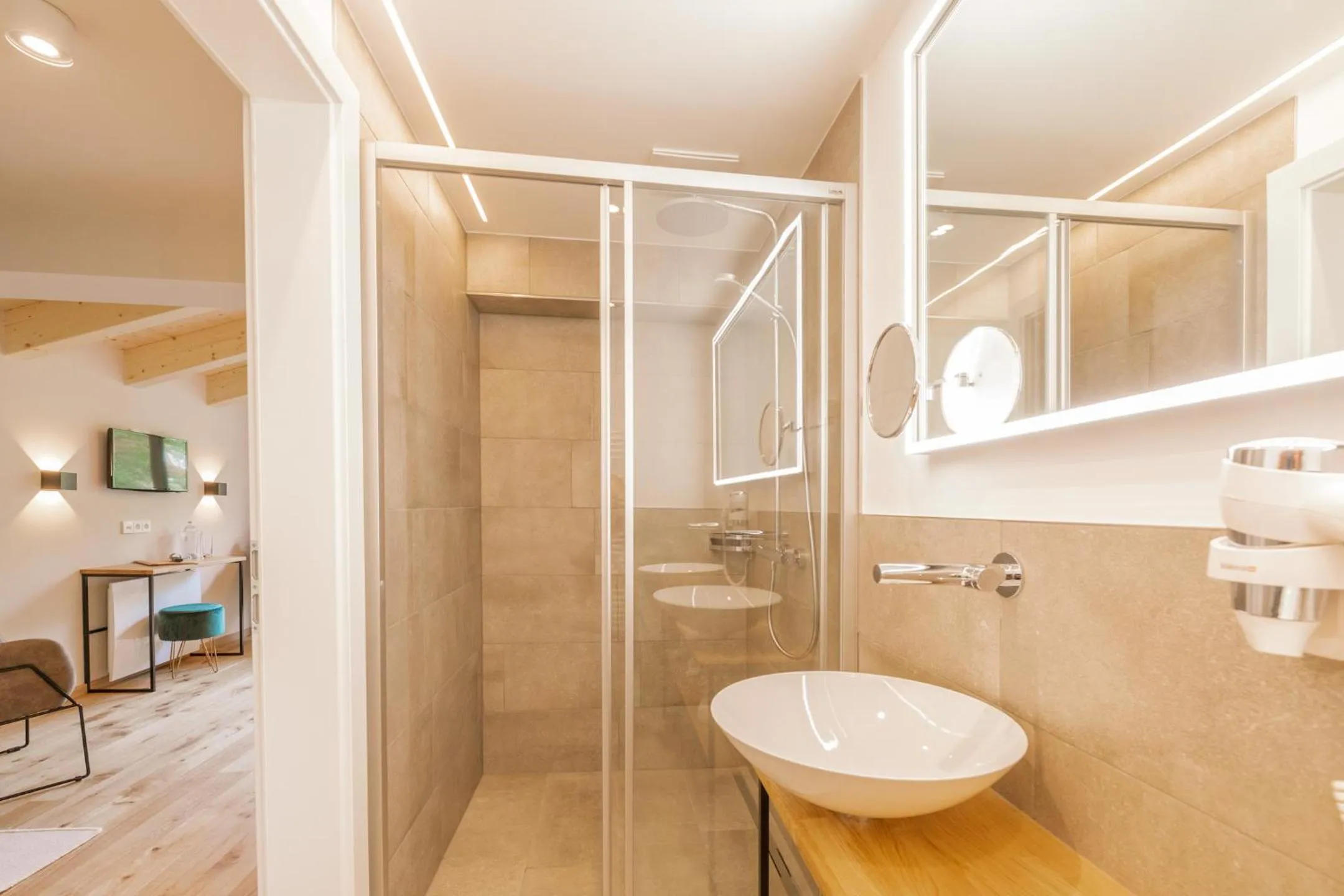 Shower in Haus Jausern