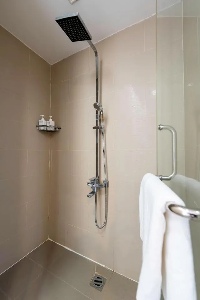 Clean & Quiet Villa - The Point Resort