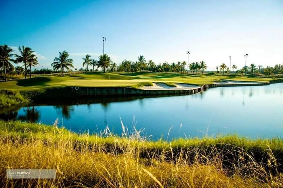 Golfcourse in Clean & Quiet Villa - The Point Resort