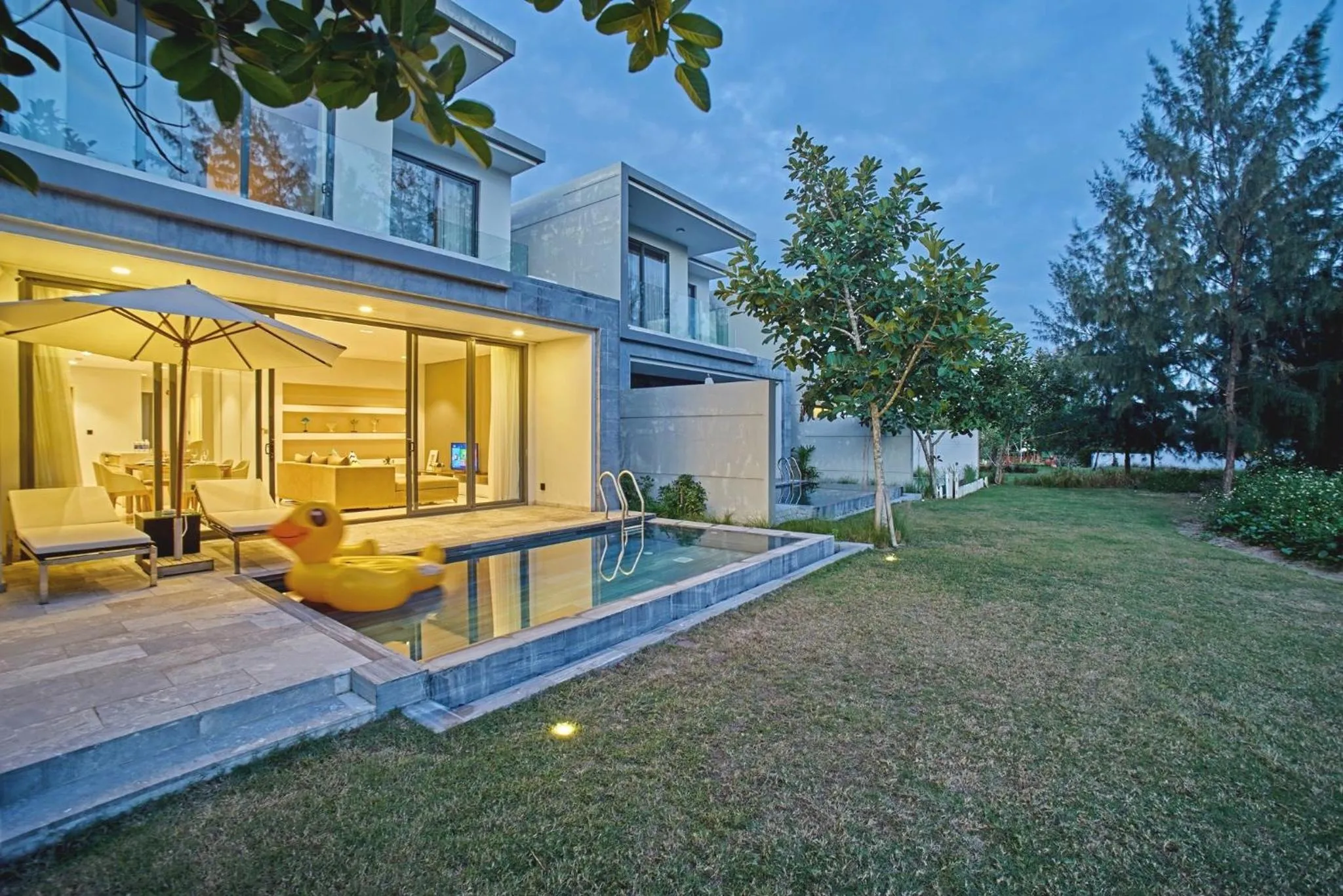 Clean & Quiet Villa - The Point Resort