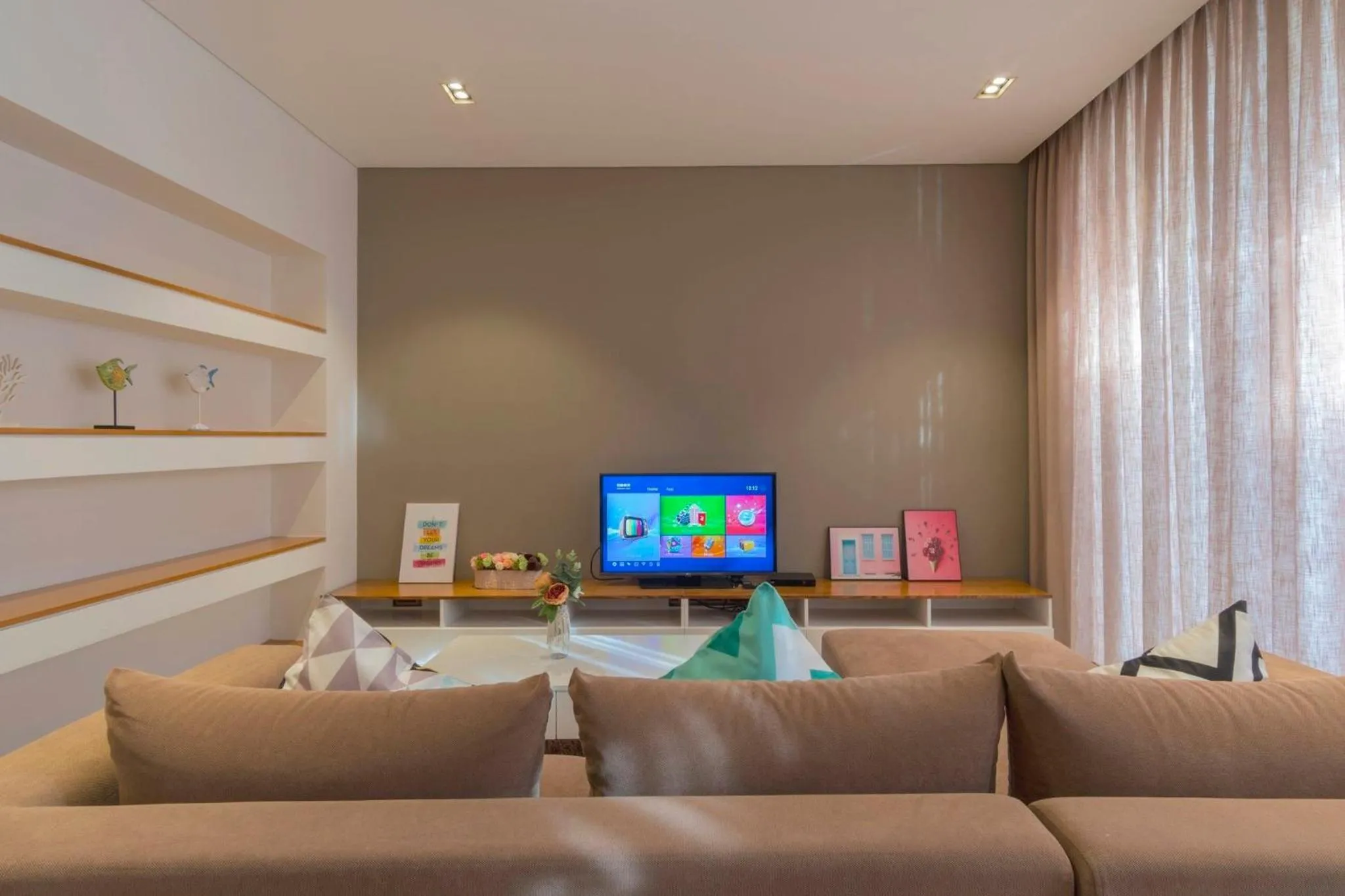 Clean & Quiet Villa - The Point Resort