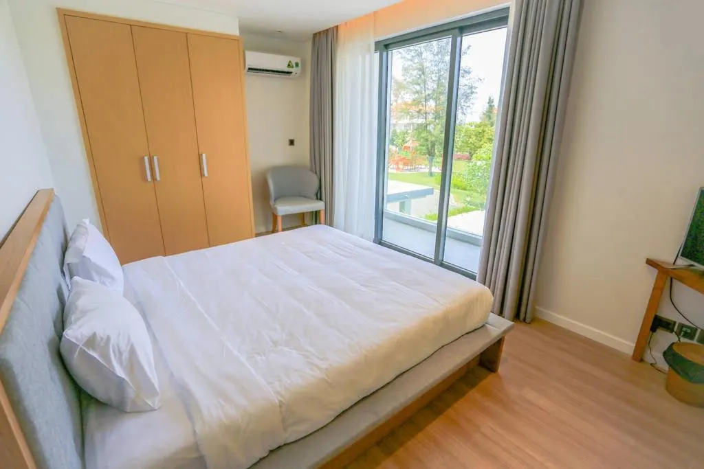 Bedroom, Bed in Clean & Quiet Villa - The Point Resort