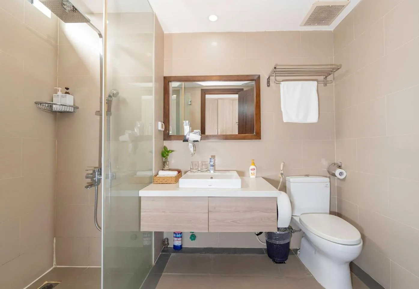 Clean & Quiet Villa - The Point Resort