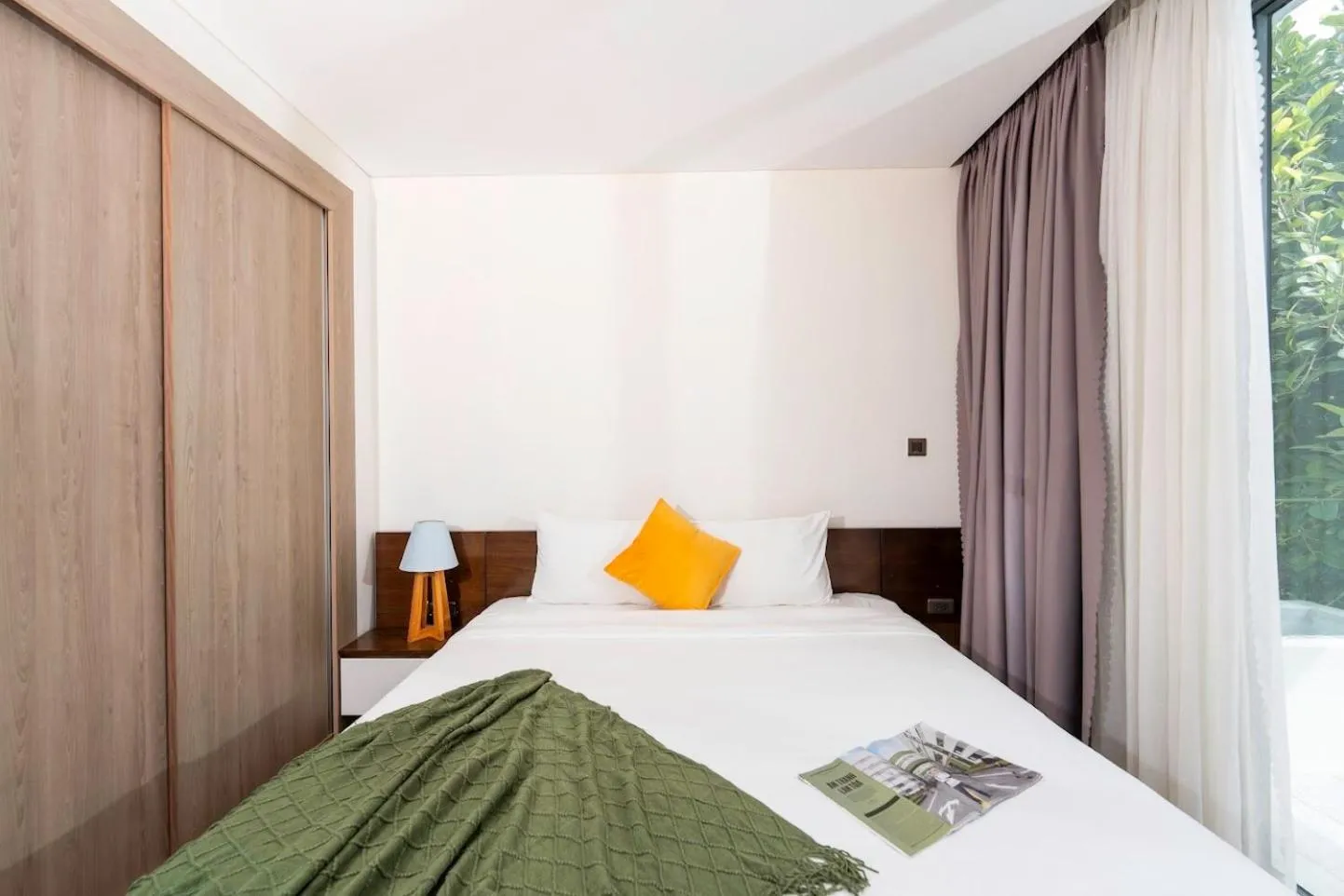 Bed in Clean & Quiet Villa - The Point Resort