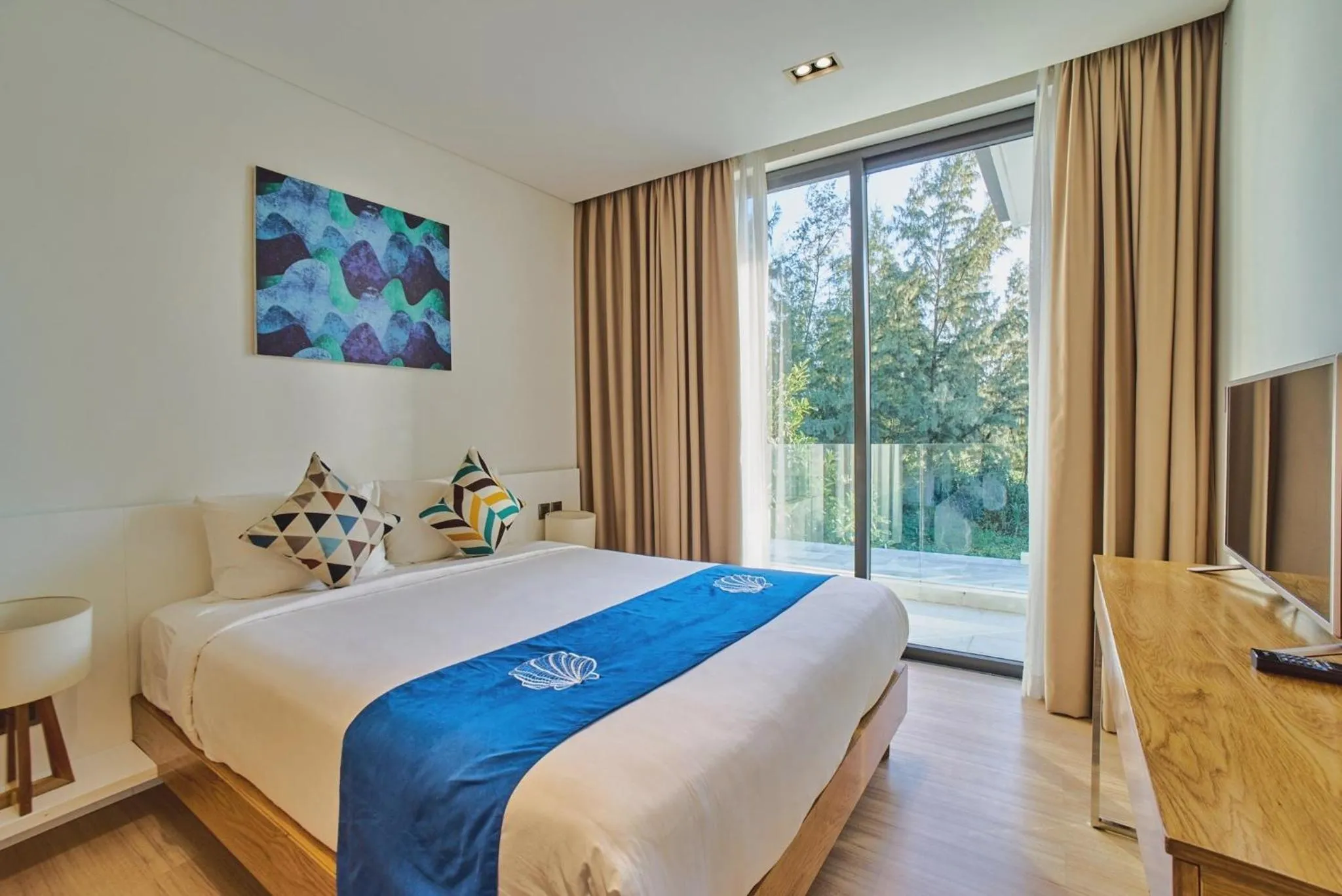 Bed in Clean & Quiet Villa - The Point Resort