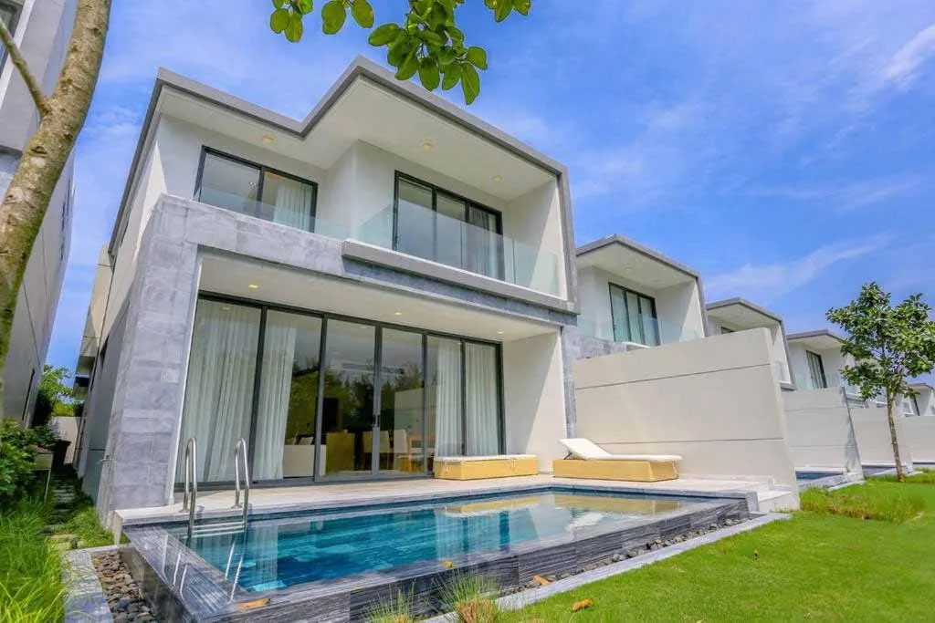 Property building in Clean & Quiet Villa - The Point Resort