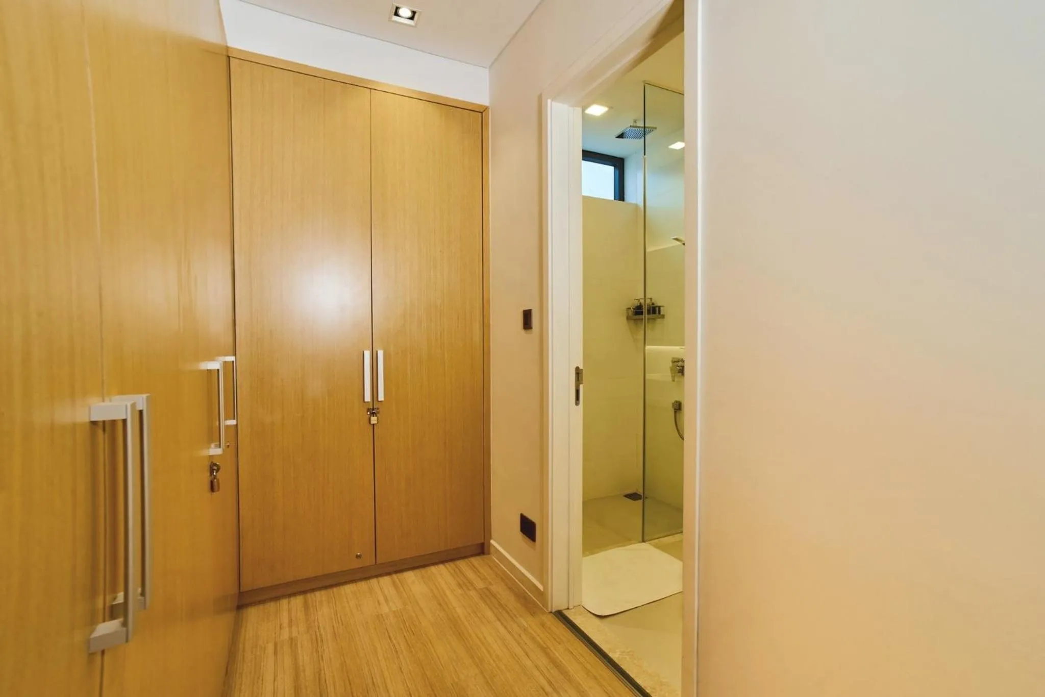Clean & Quiet Villa - The Point Resort