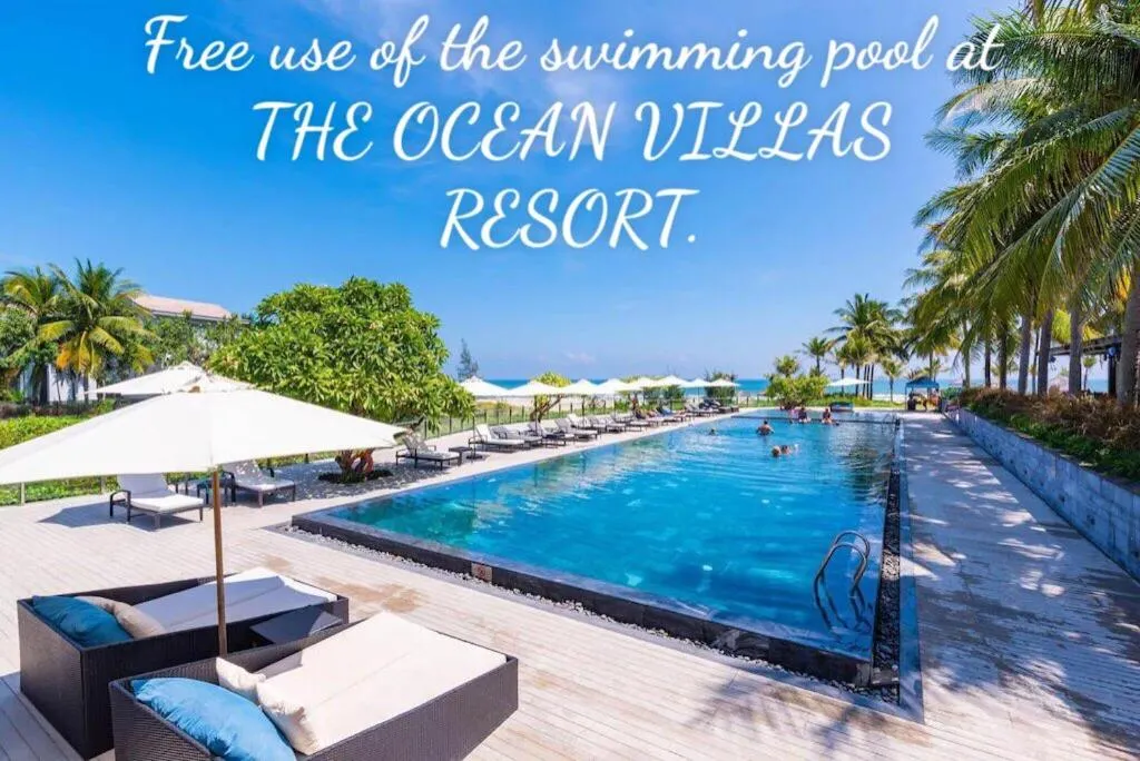 Swimming pool in Clean & Quiet Villa - The Point Resort