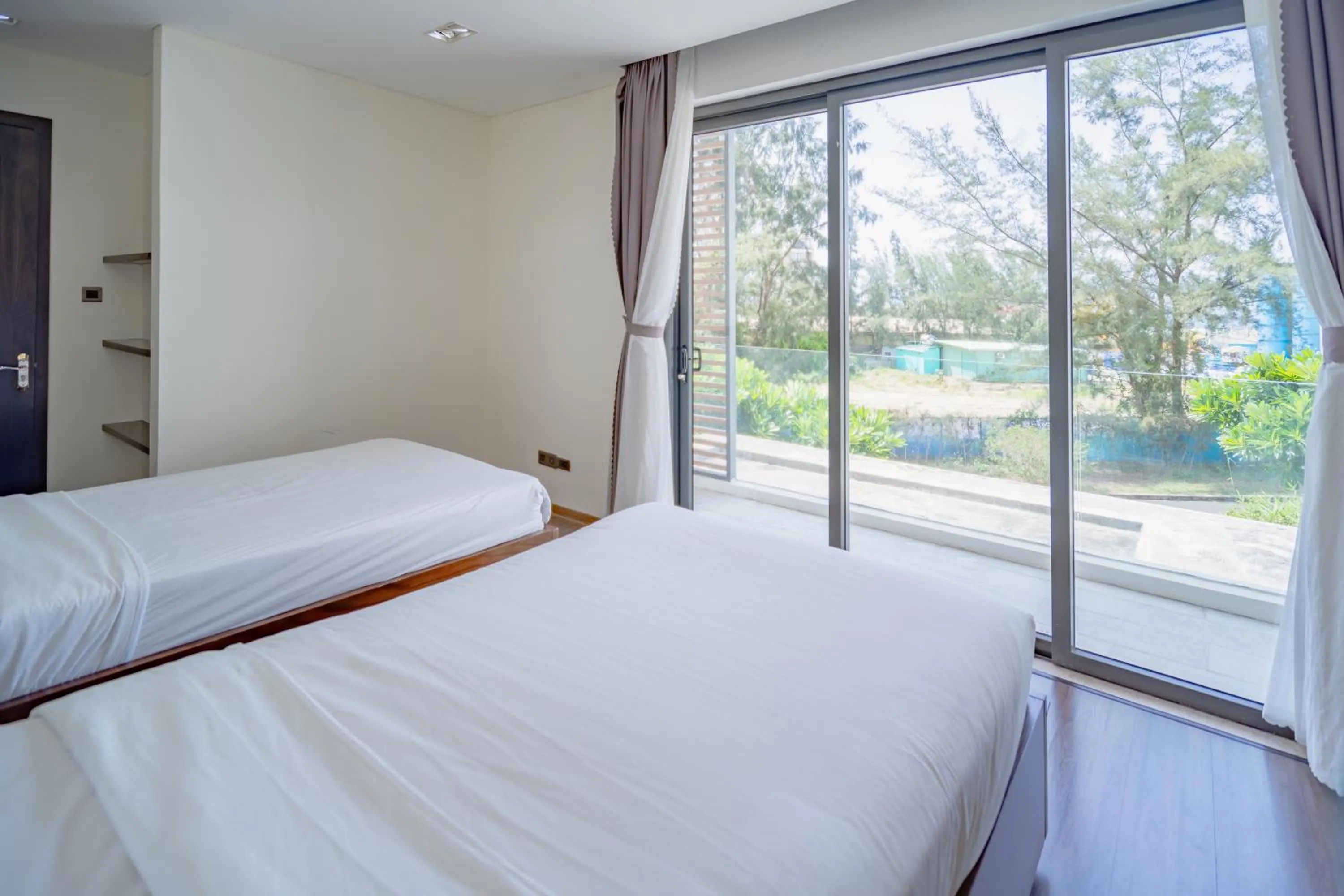 Bed in Clean & Quiet Villa - The Point Resort