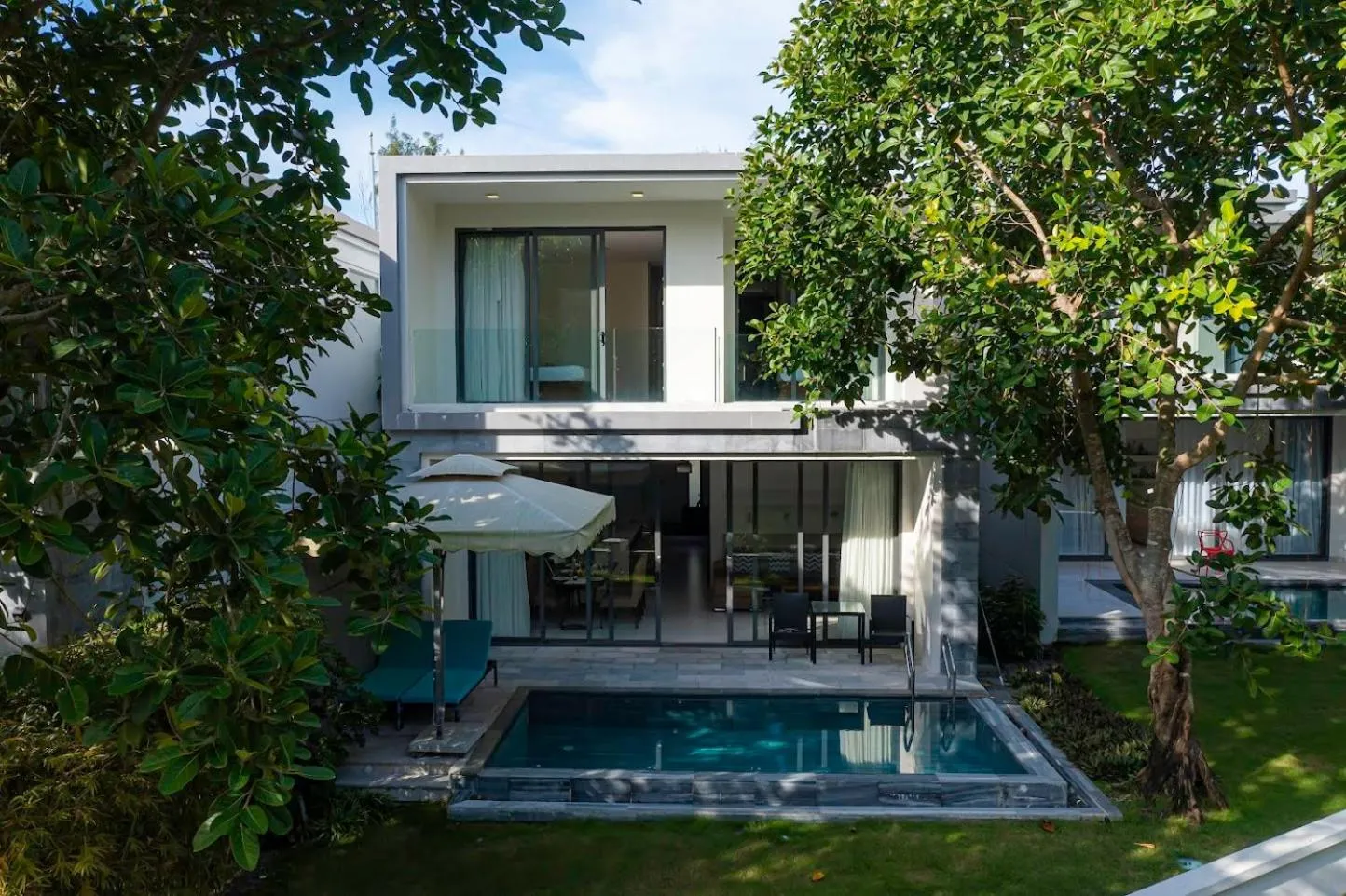 Clean & Quiet Villa - The Point Resort